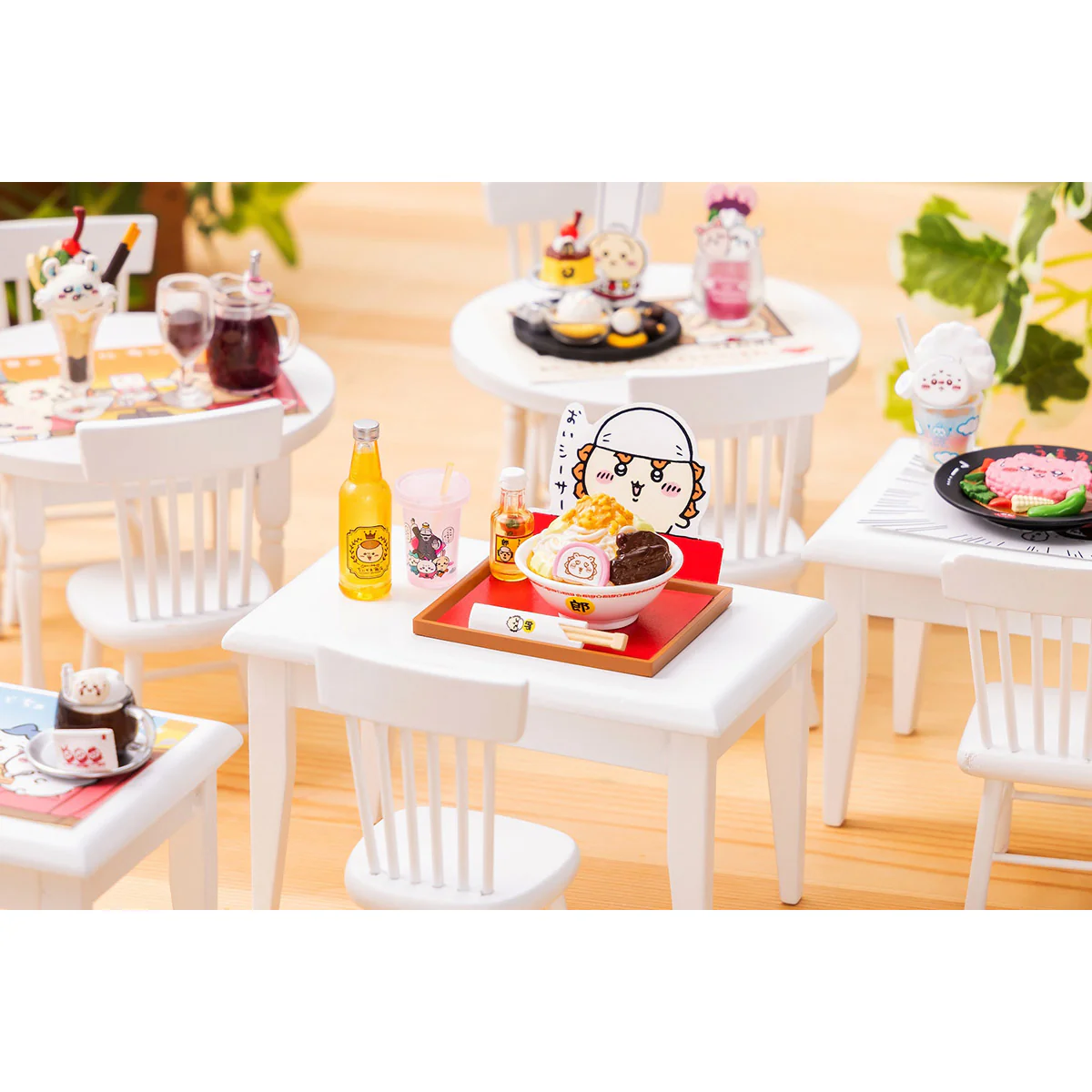 Chiikawa Chiikawa Restaurant Mini Figure Collection (8 types total)