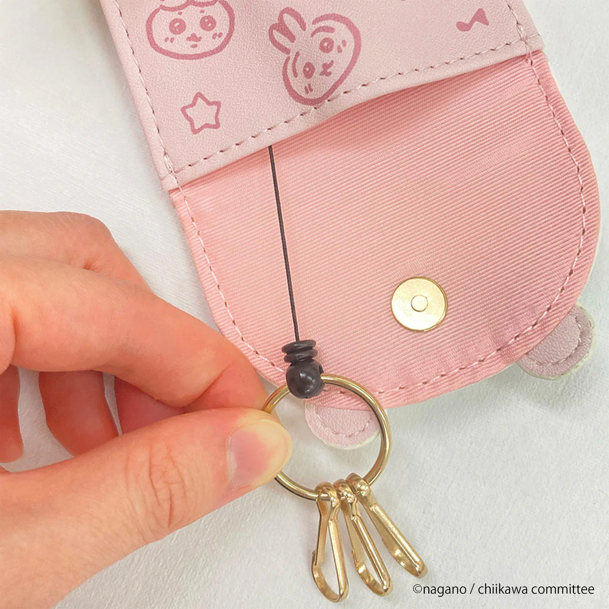Chiikawa Retractable Key Case (Usagi)