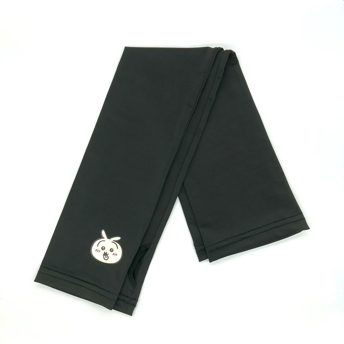 Chiikawa Arm Cover (Usagi Funny Face)