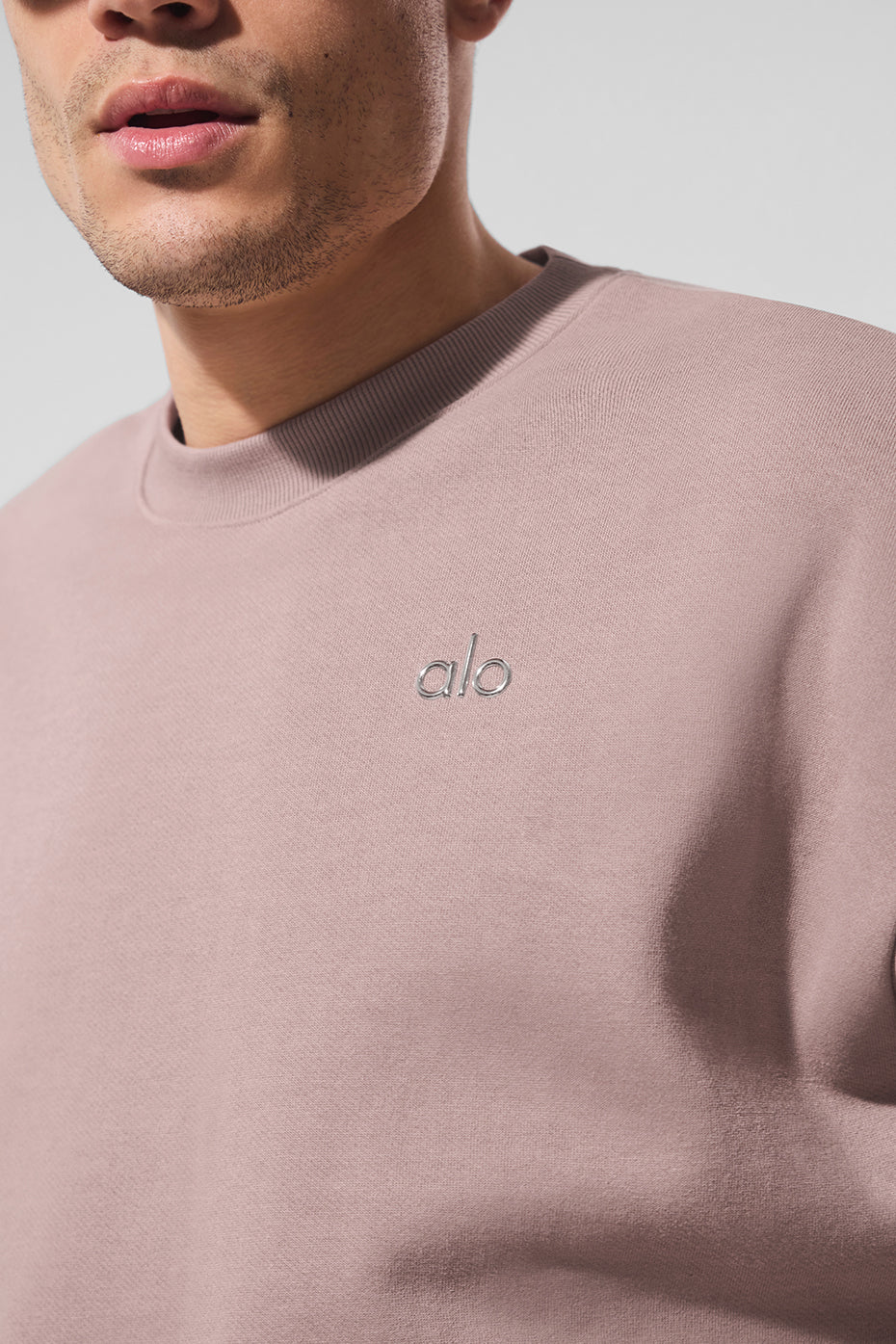 Accolade Crew Neck Pullover - Taupe