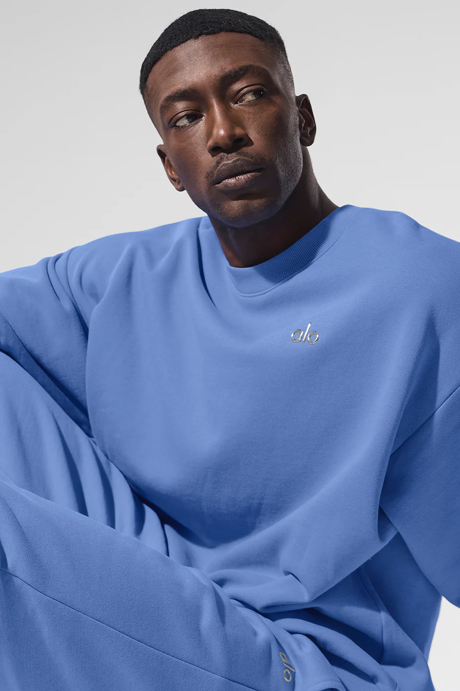 Accolade Crew Neck Pullover - Crystal Clear Blue