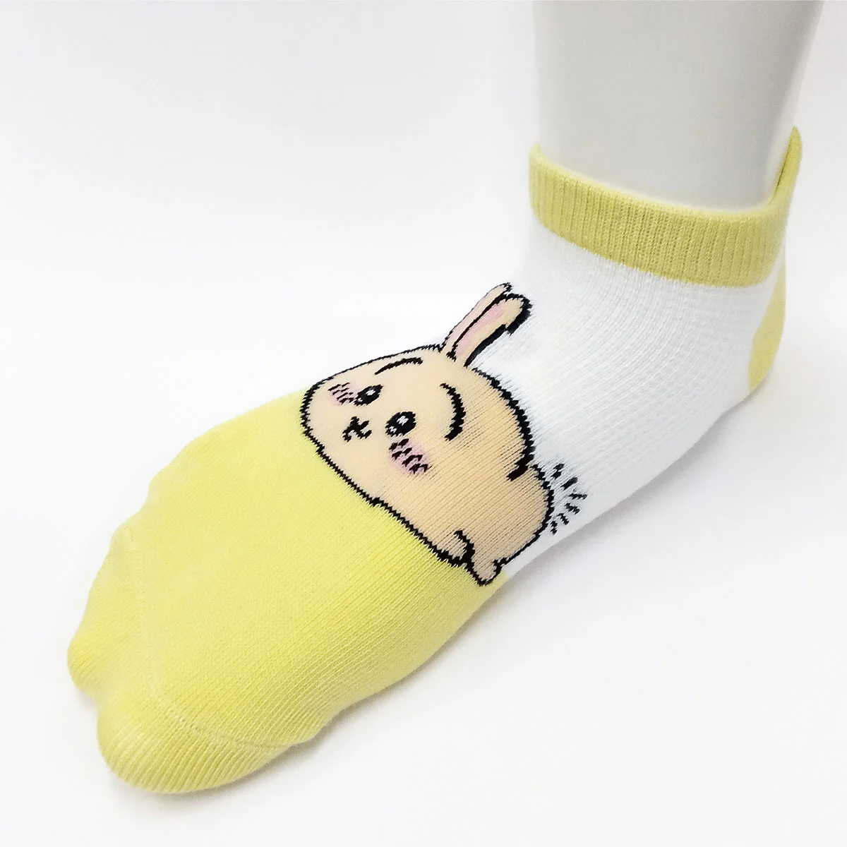 Chiikawa Mesh Sneaker Socks (Usagi Hecha) Junior Size