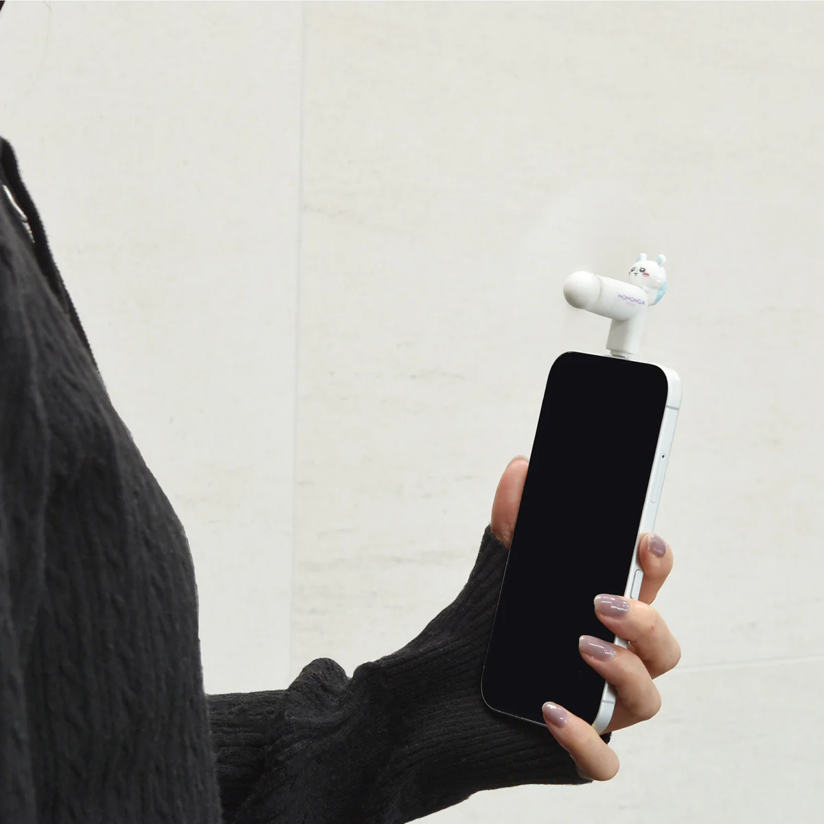 Chiikawa Mini Cool Fan for USB Type-C (Momonga)