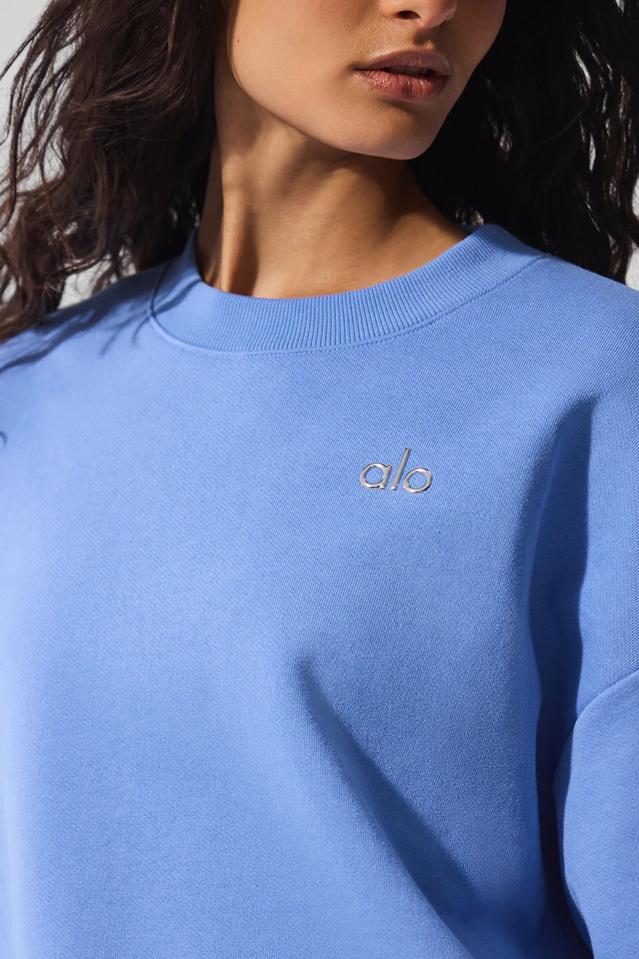 Accolade Crew Neck Pullover - Crystal Clear Blue