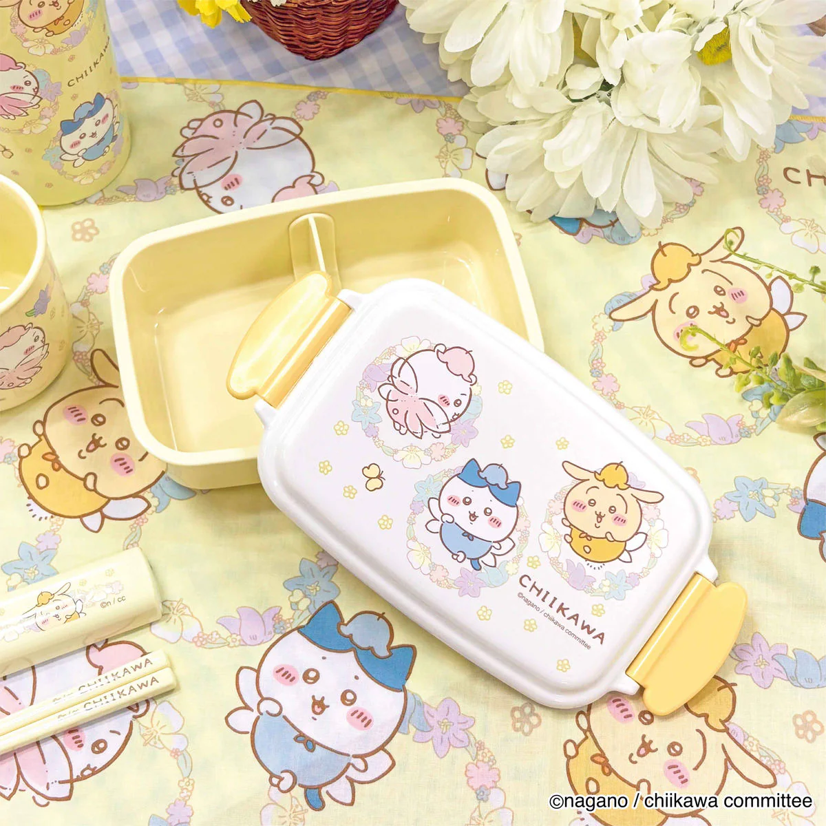 Chiikawa Square 1-Tier Lunch Box (Fairy Flower)