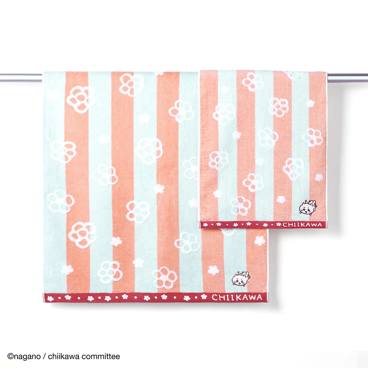 Chiikawa Bath Towel (Bees Pink)