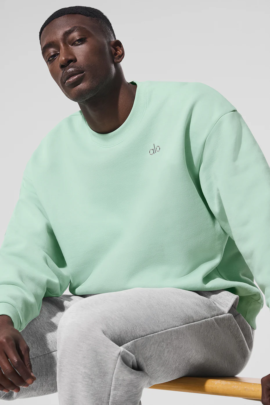 Accolade Crew Neck Pullover - Spearmint