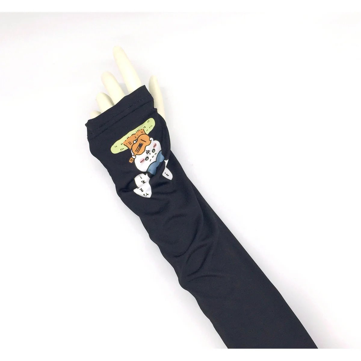 Chiikawa Arm Cover (One-point Hachiware)