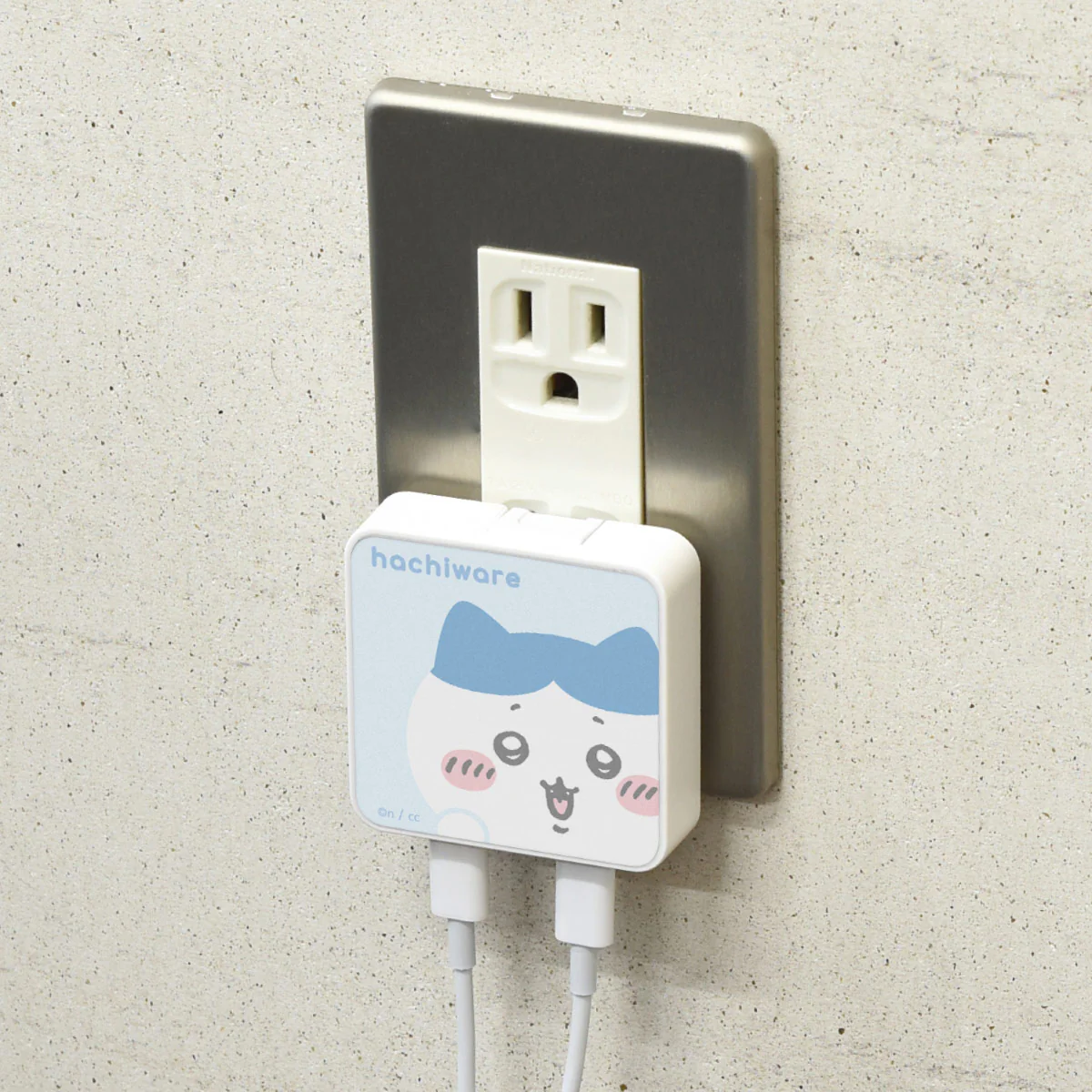 Chiikawa USB Type-C AC Adapter (Hachiware)
