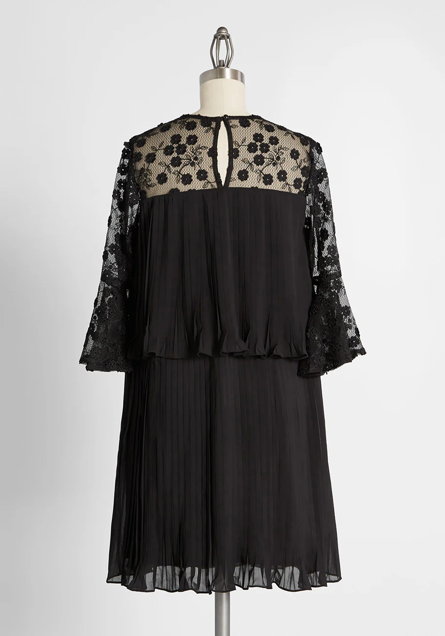 Dauntless Dahlias Tiered Mini Dress