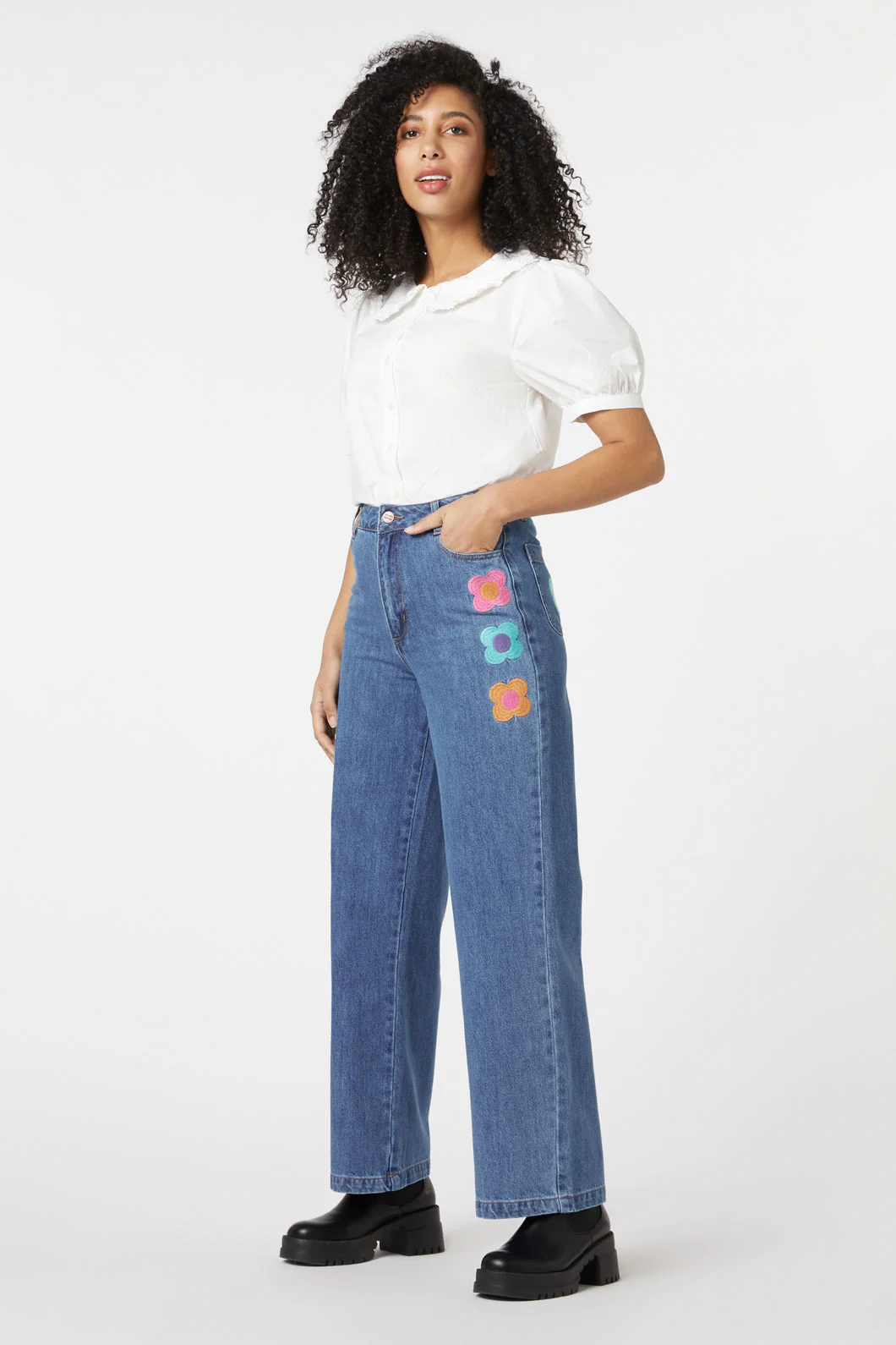 Betty Embroidered Jean