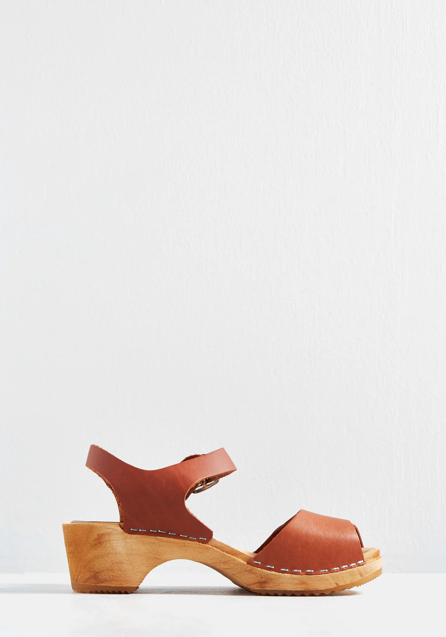 Skansen Strut Leather Clog