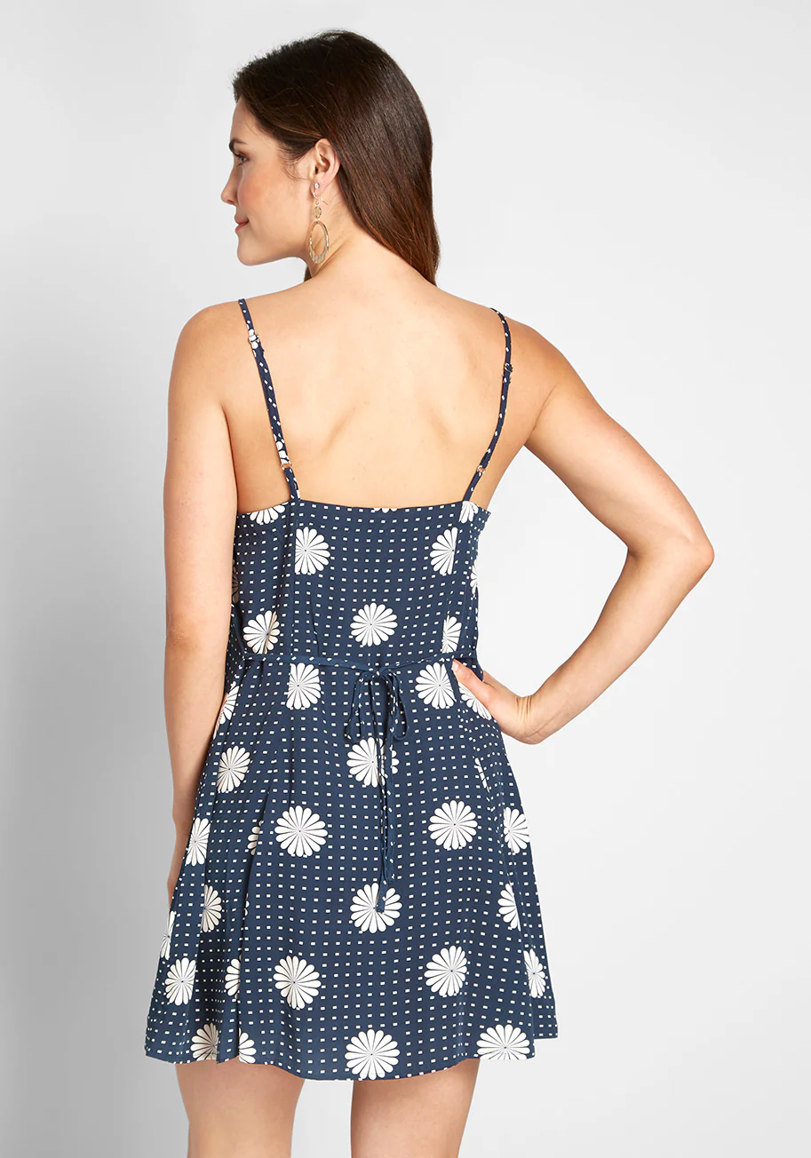 On Cloud Nineties Shift Dress