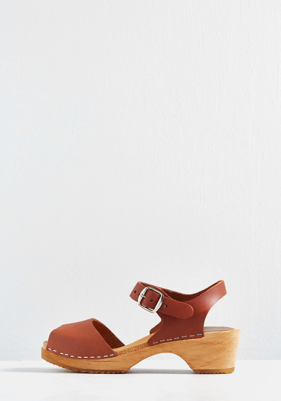 Skansen Strut Leather Clog