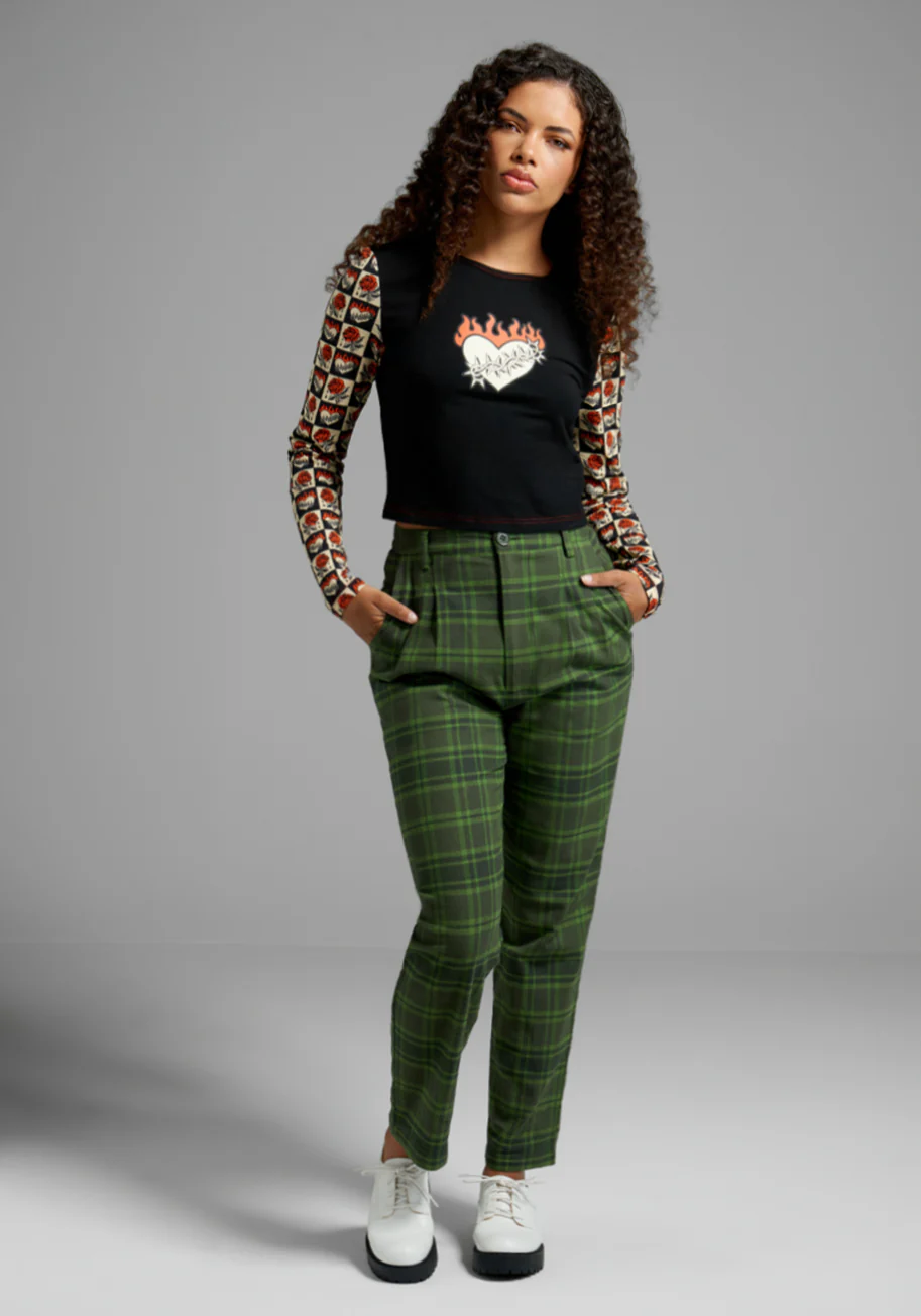 Such Sweet Sorrow Cropped Tee