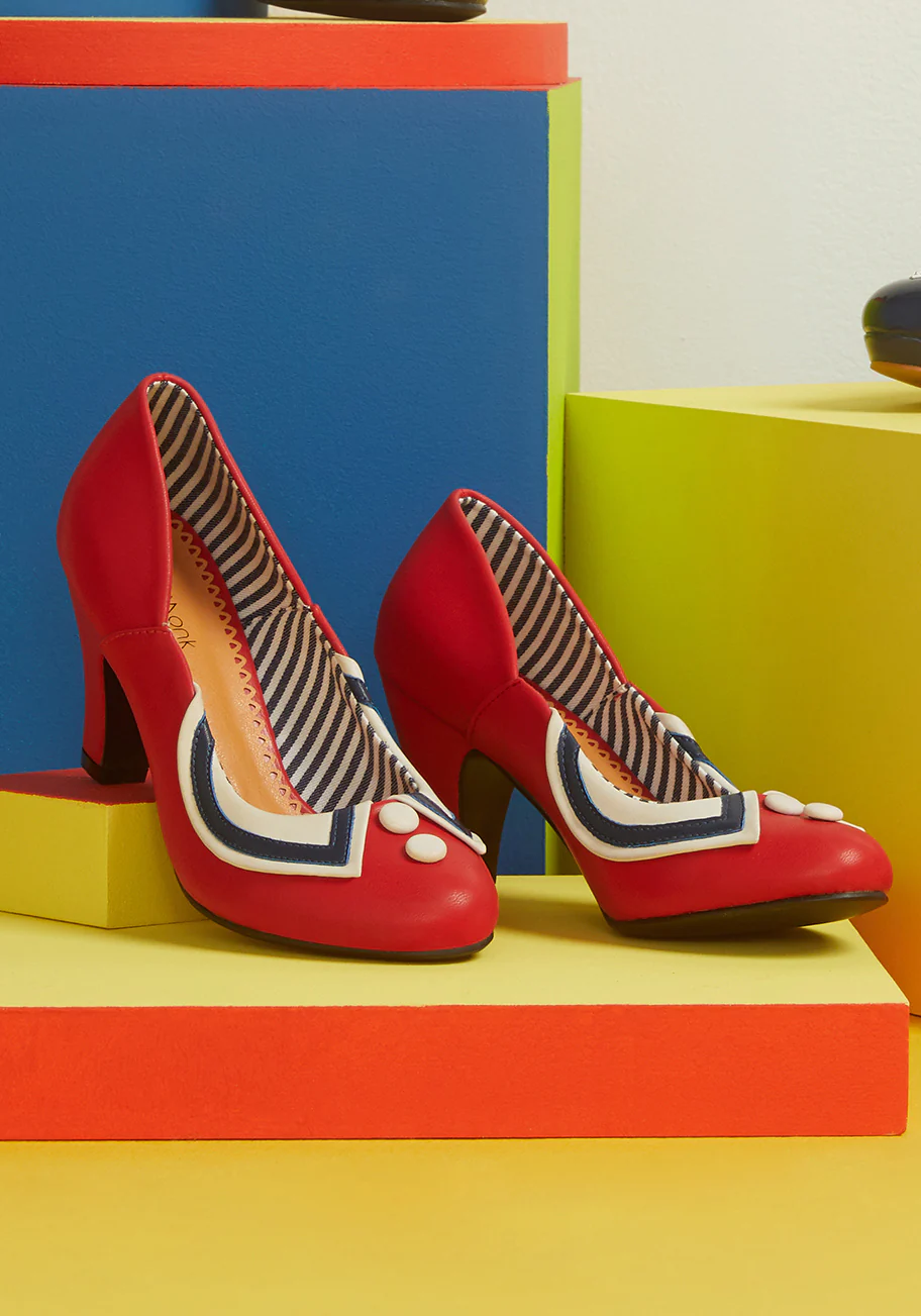 Nautical Nuances Heel