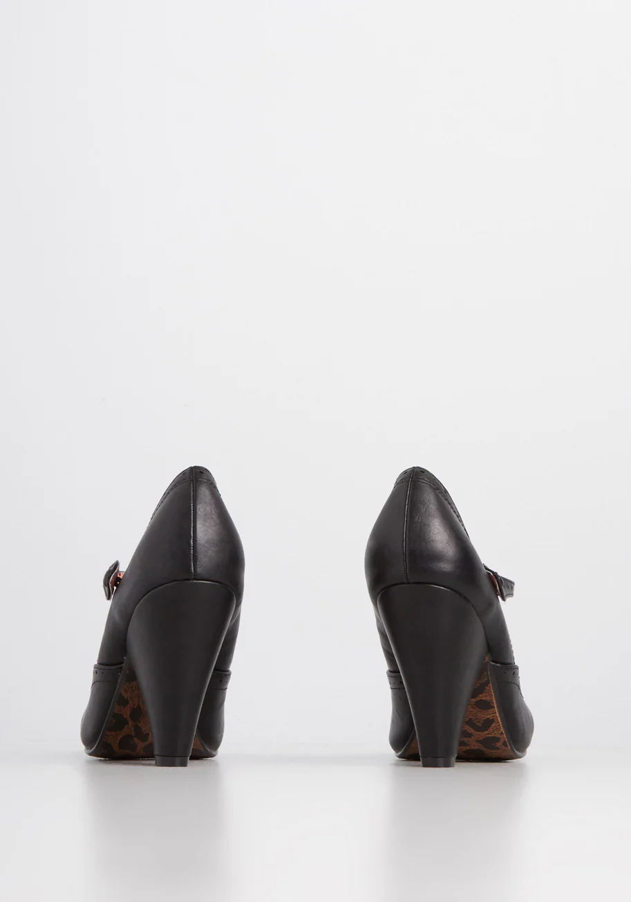 Femme Noir Black Heel