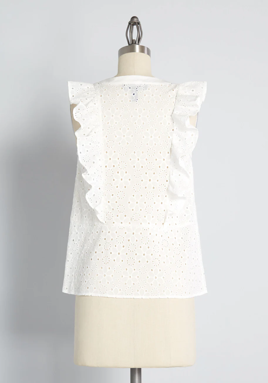 Rodeo Doll Eyelet Embroidered Blouse