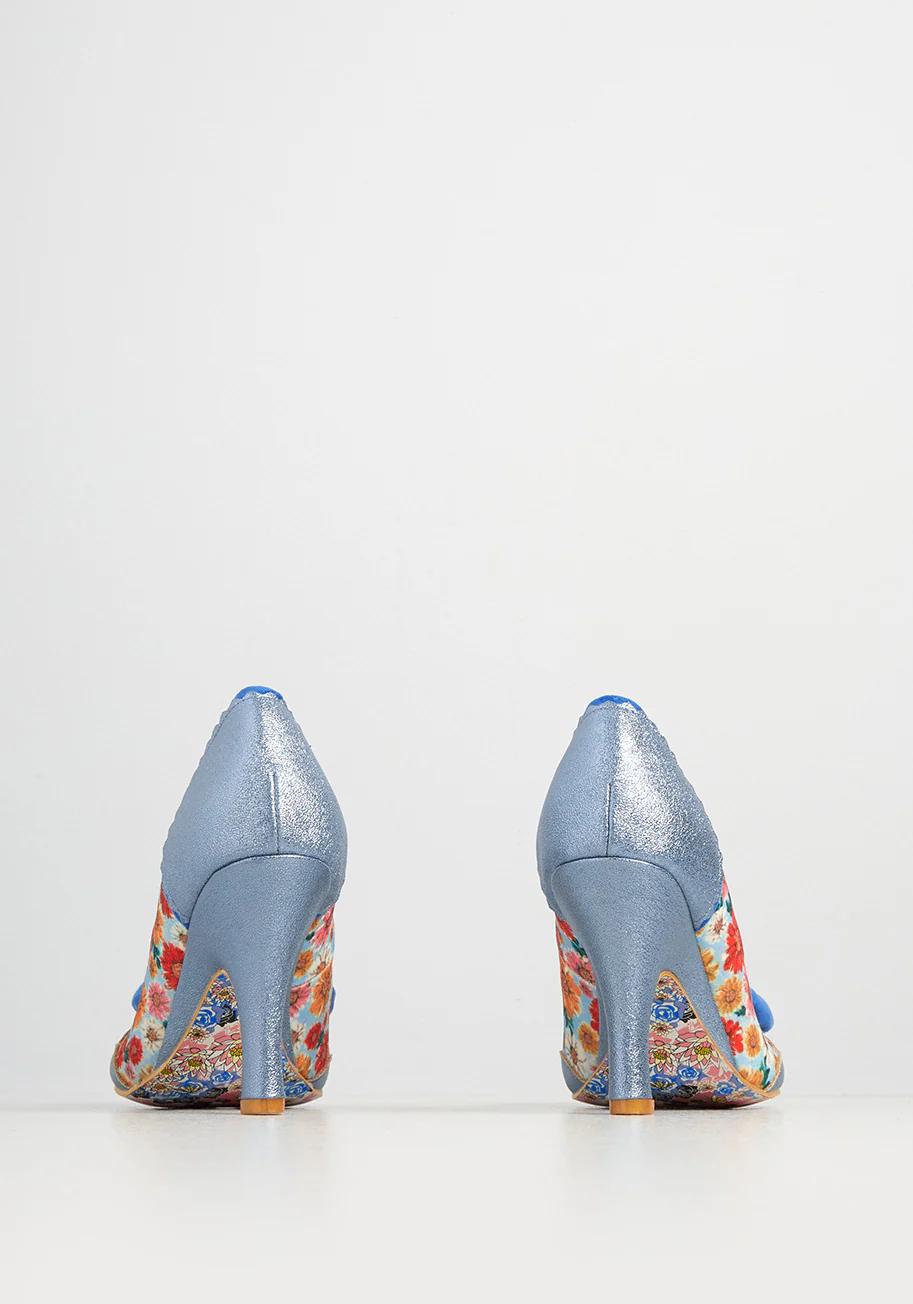 Just Like a Fairytale Heel