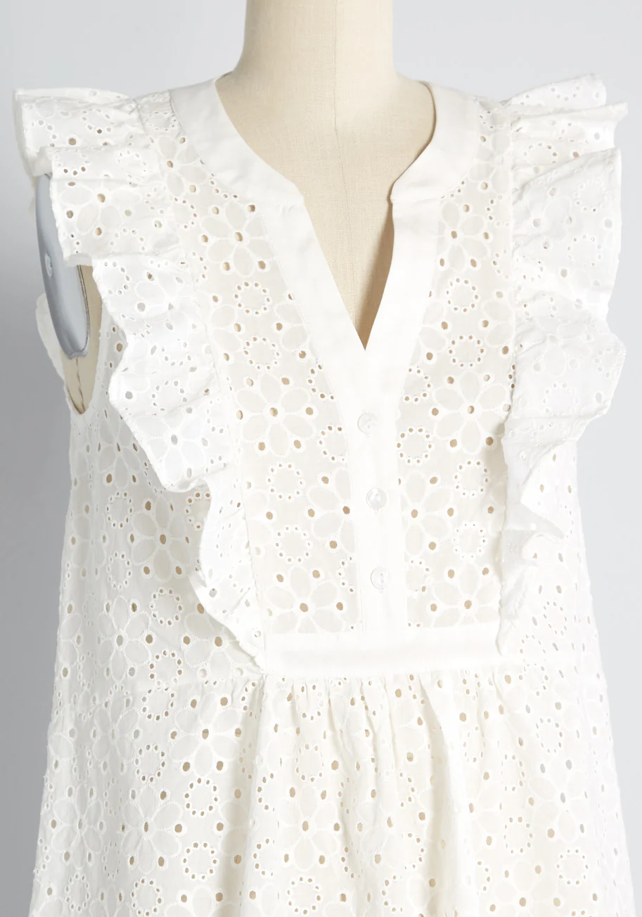 Rodeo Doll Eyelet Embroidered Blouse