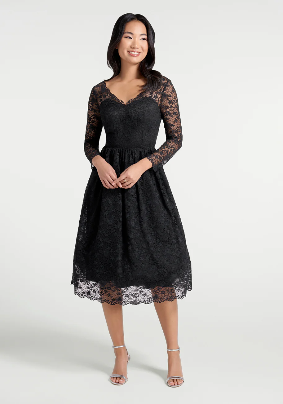 Dramatic Performance Lace Dress