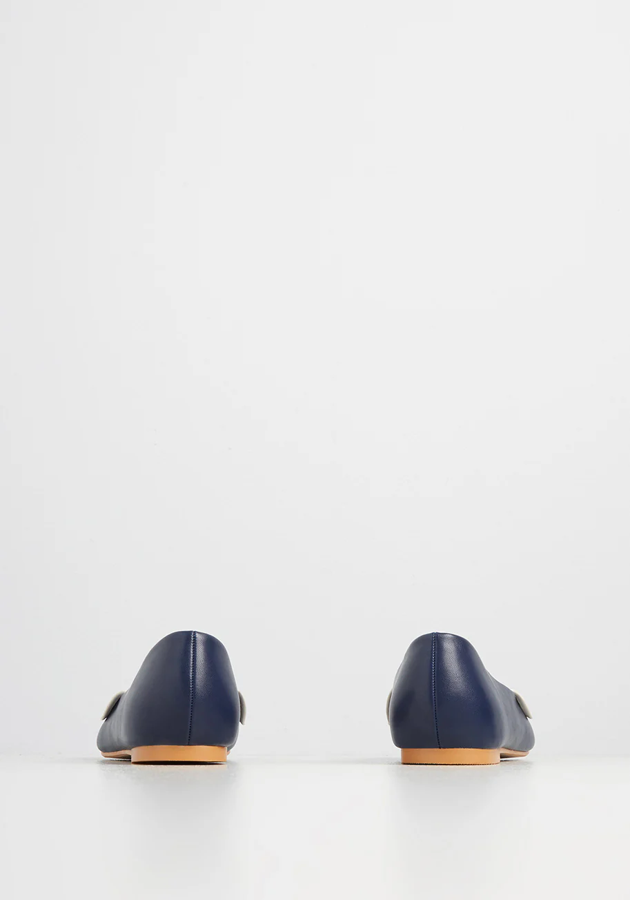 Riding the High Seas Flat