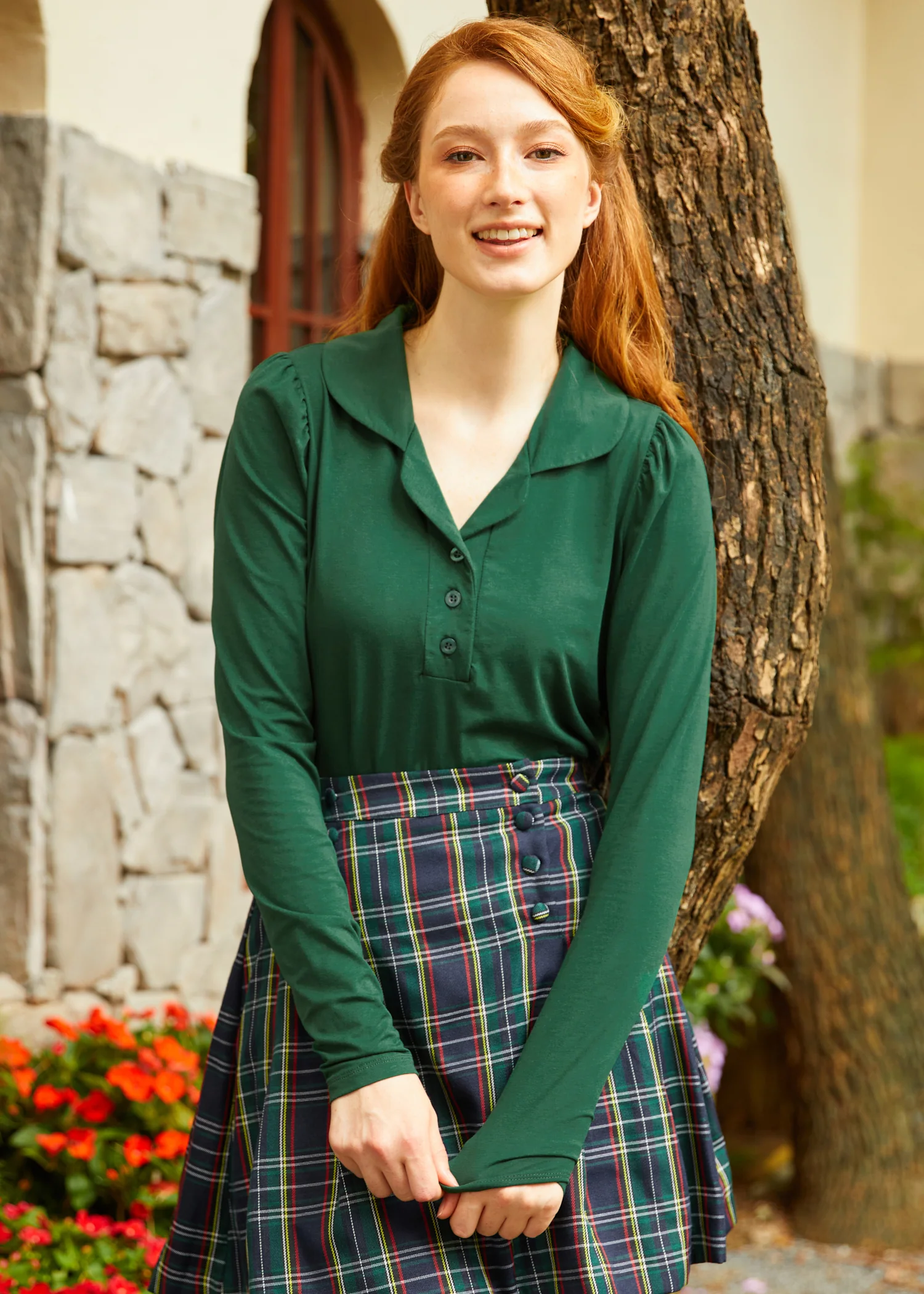 Bee's Knees V-Neck Henley