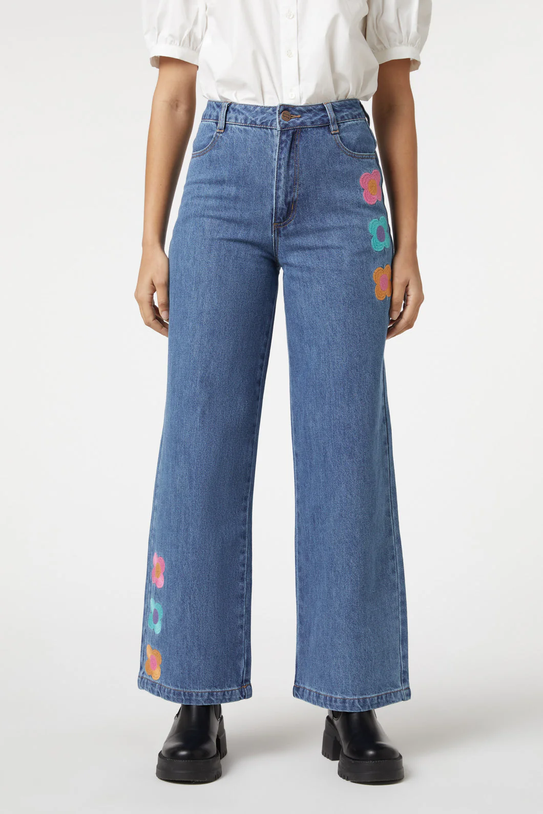 Betty Embroidered Jean