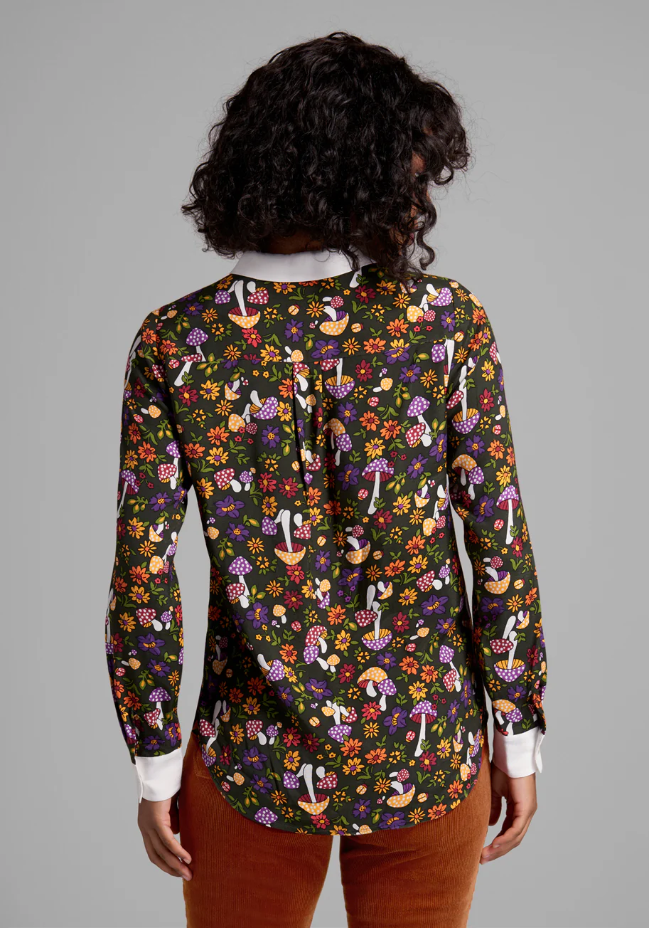 Point In Time Button-Up Top