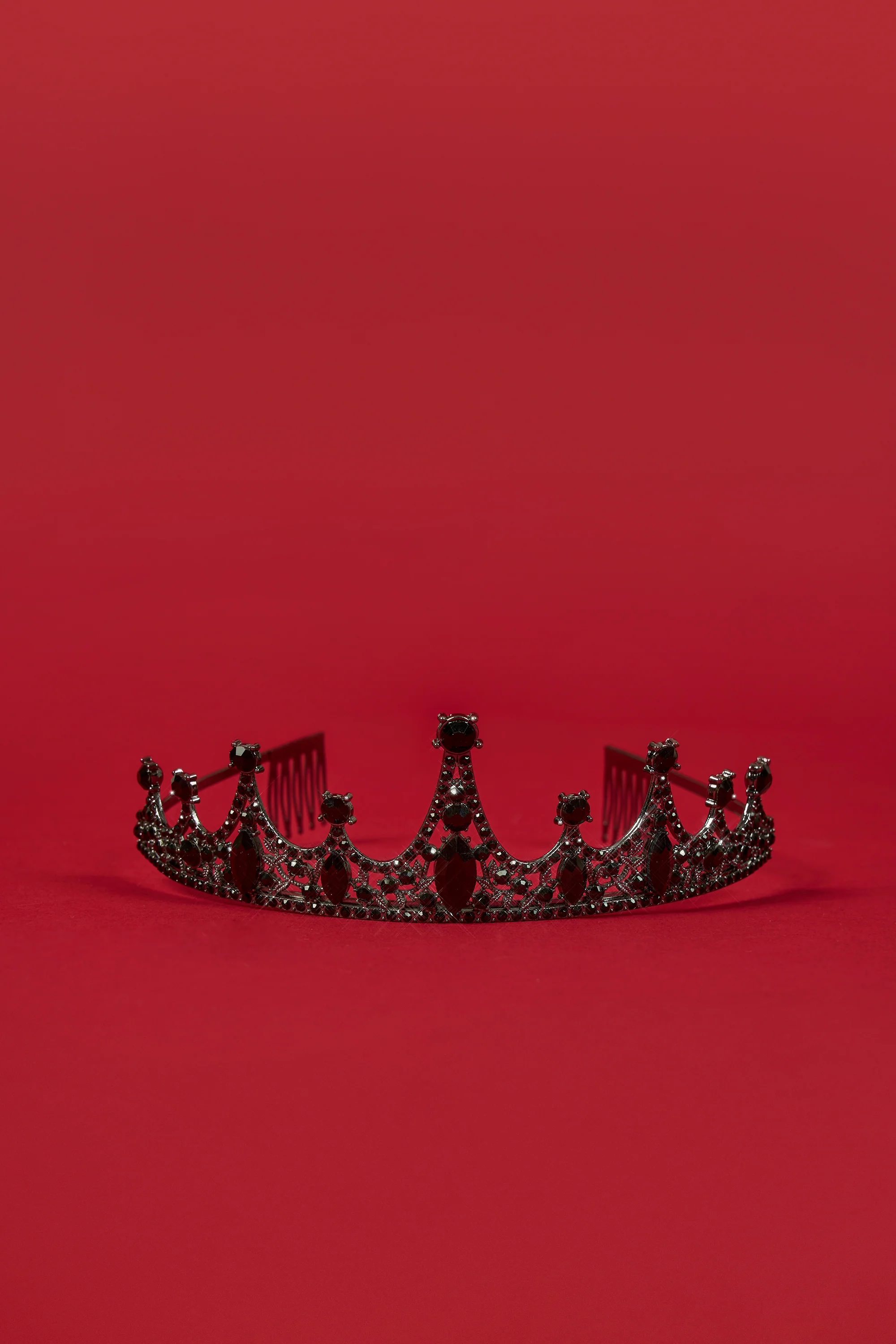 Crystal-Embellished Tiara in Black