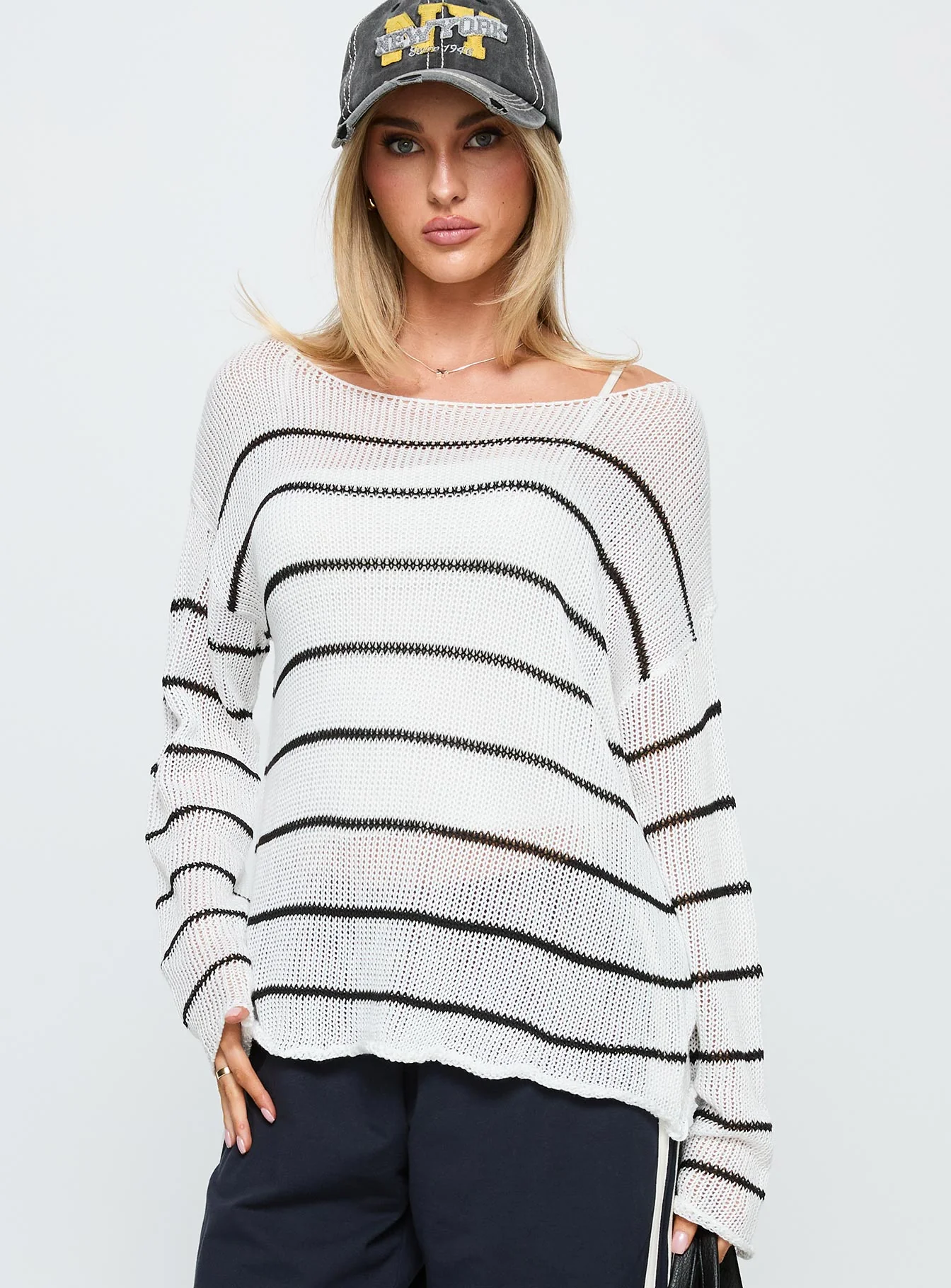 Alperton Knit Sweater Cream Stripe