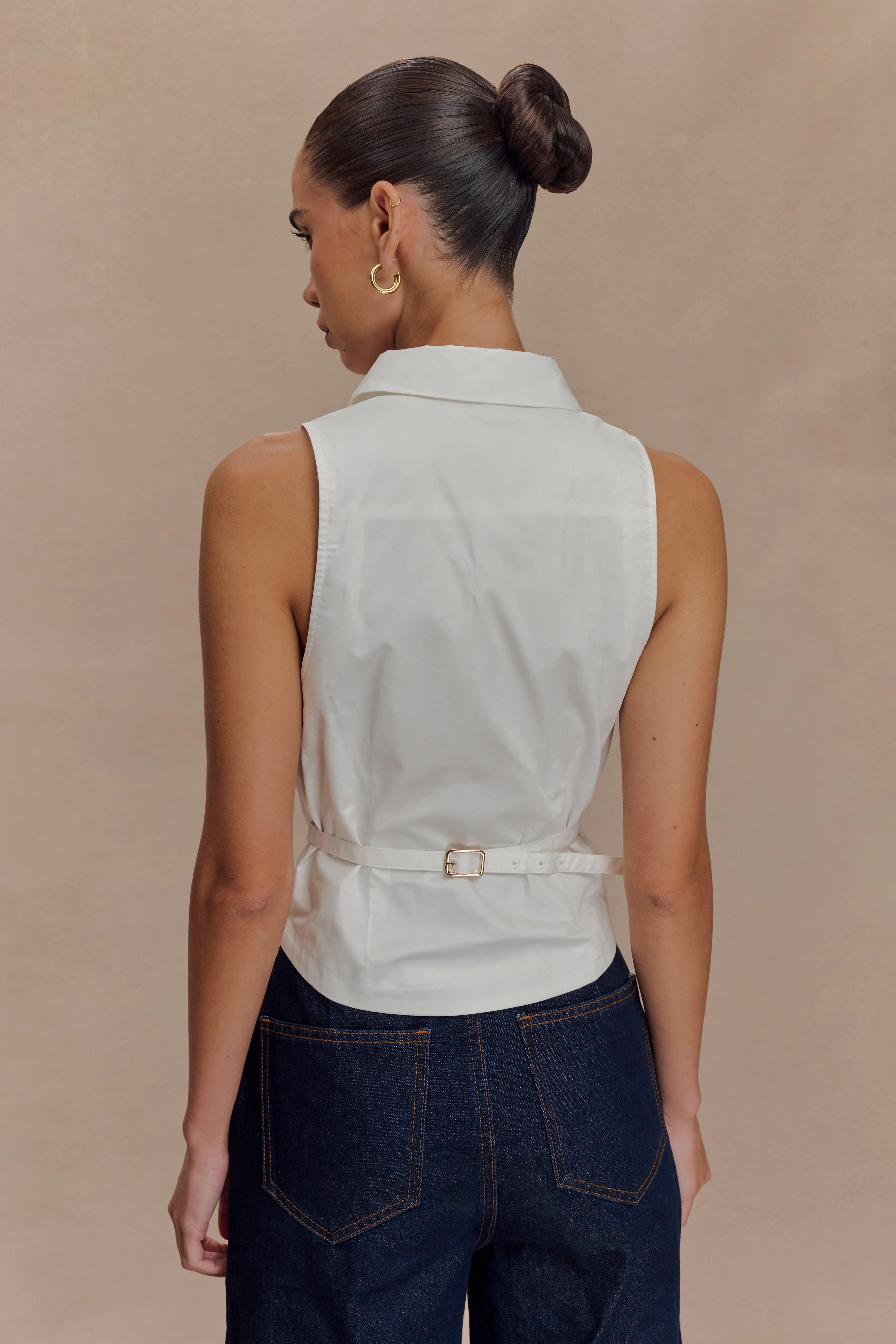 Selene Sleeveless Halter Shirt - White