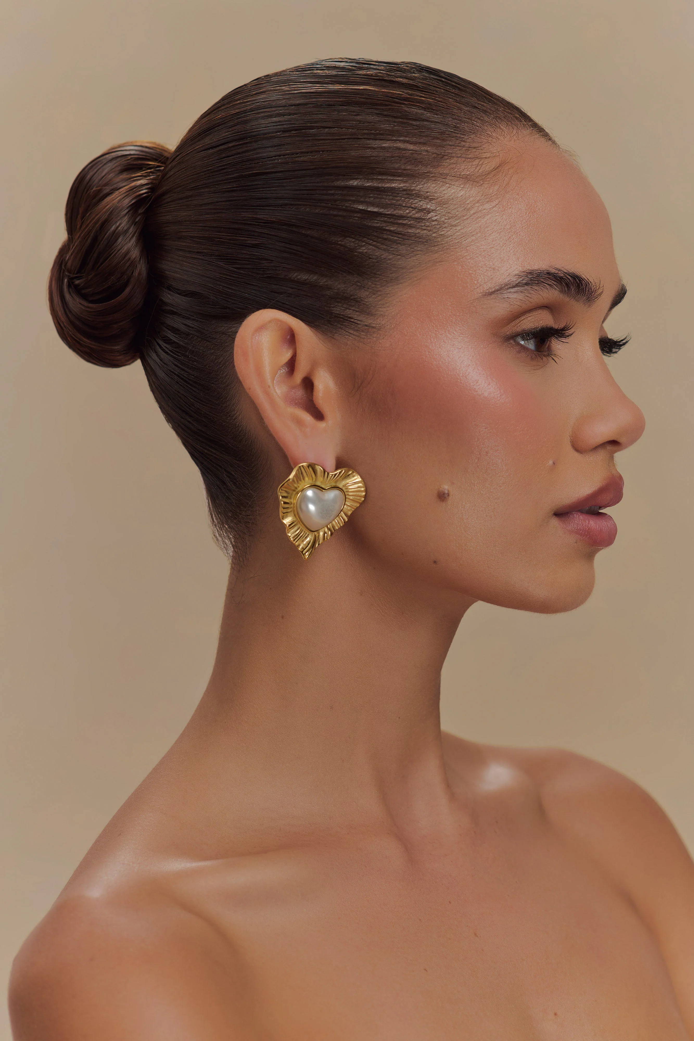 Heart To Heart Pearl Earrings - Gold