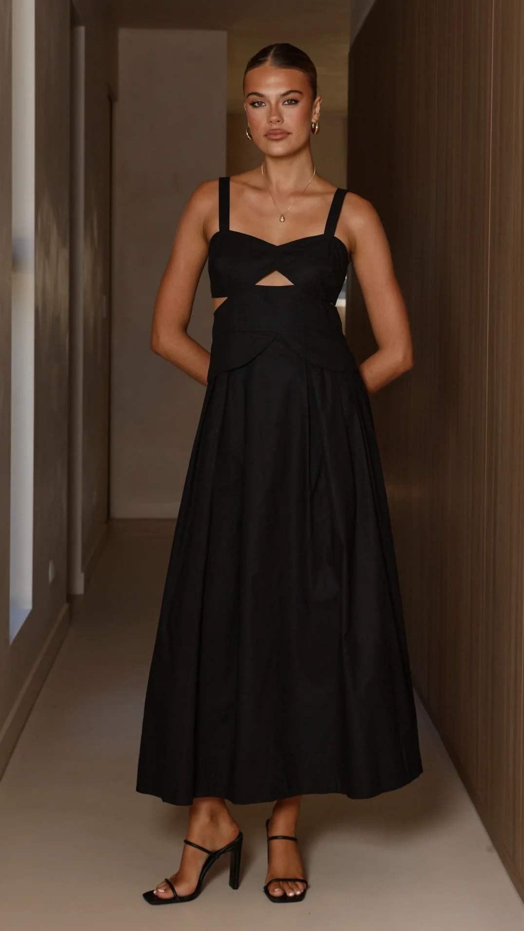 Harleigh Midi Dress - Black