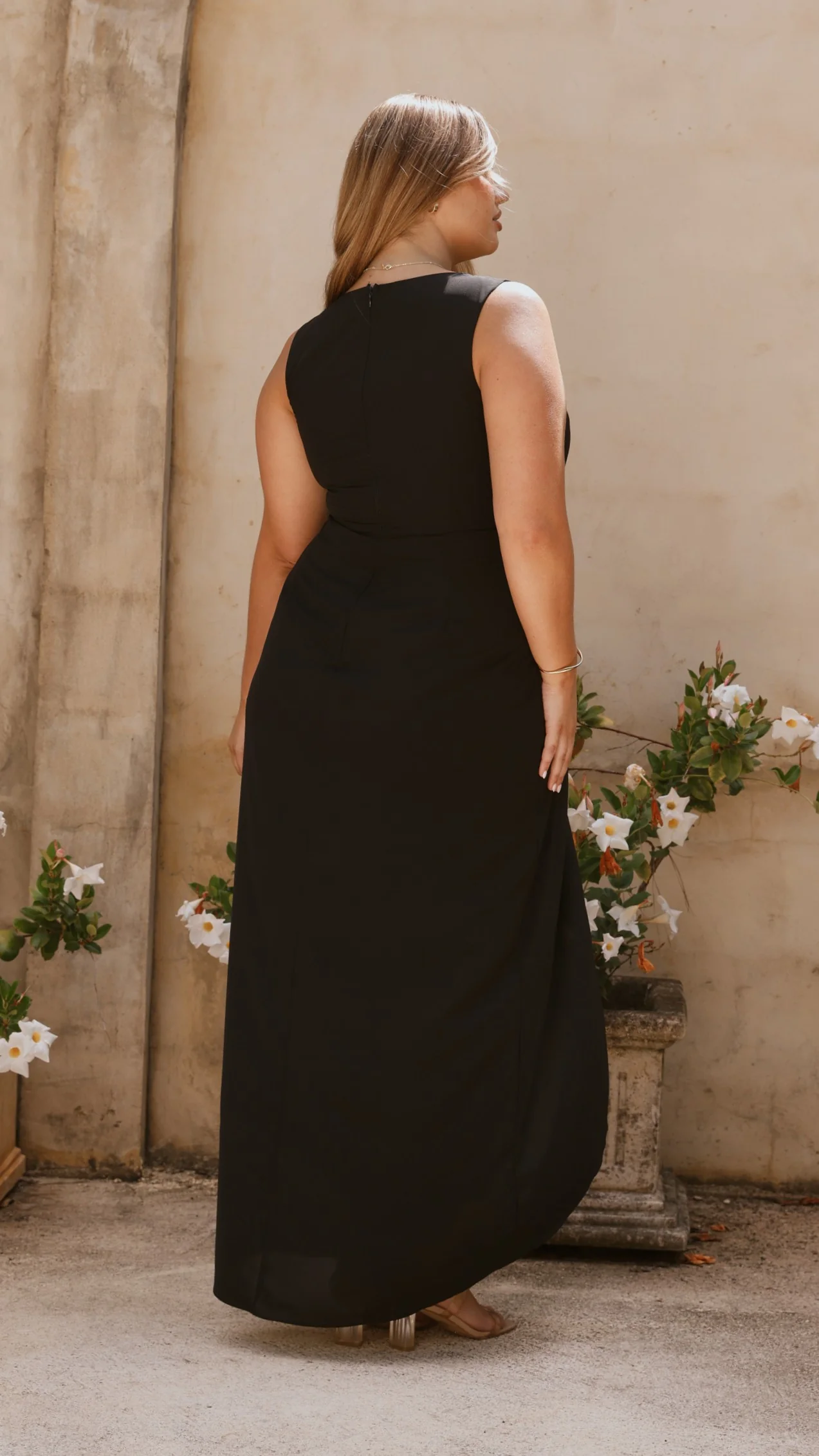 Pamela V Neck Maxi Dress - Black