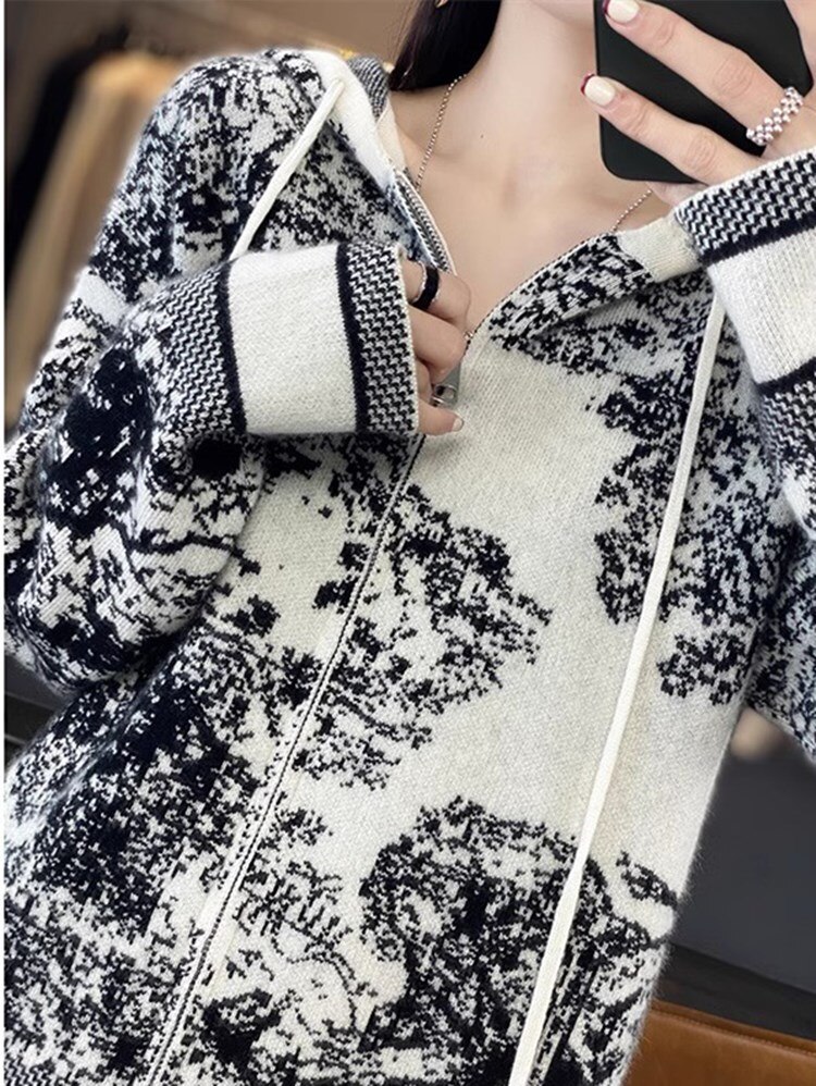 23 New Style Woman's Sweater Autumn Winter Long Sleeve Hooded Jumper Female Cardigan Casual Coat Zipper Jacket 100% Wool Knitted