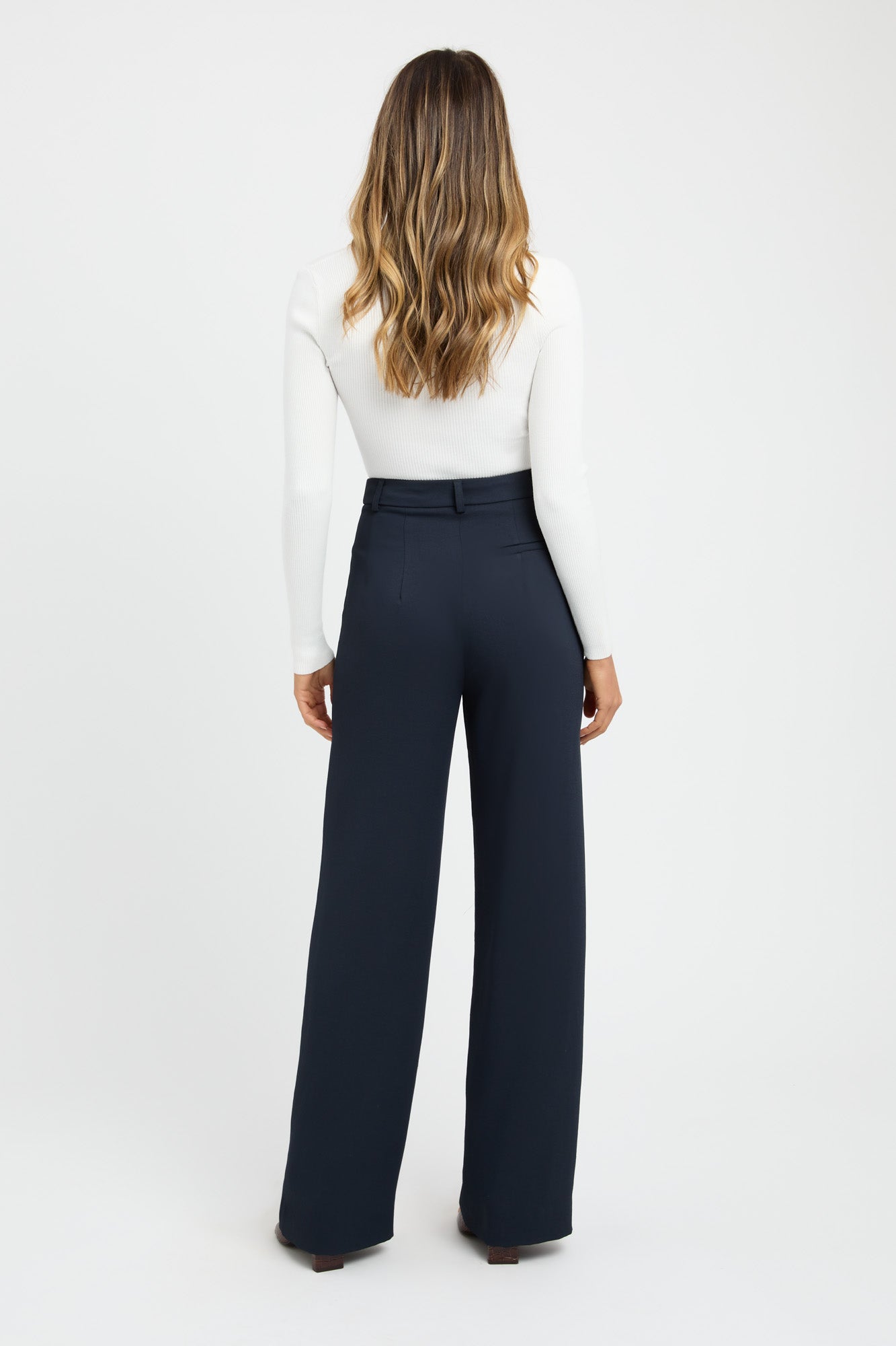 Oyster Tailored Pant