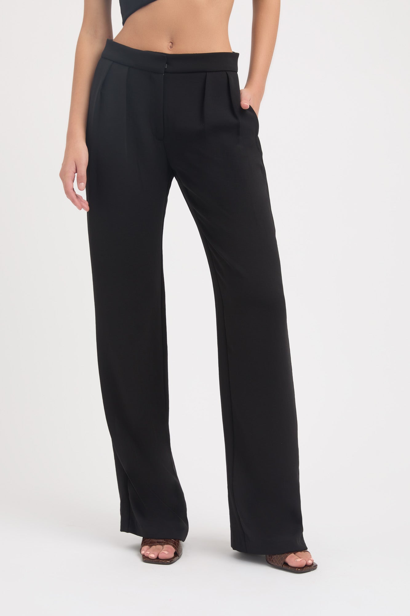 Alpha Low Rise Pant