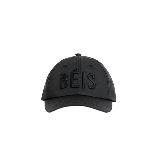 The BÉISball Cap in Black
