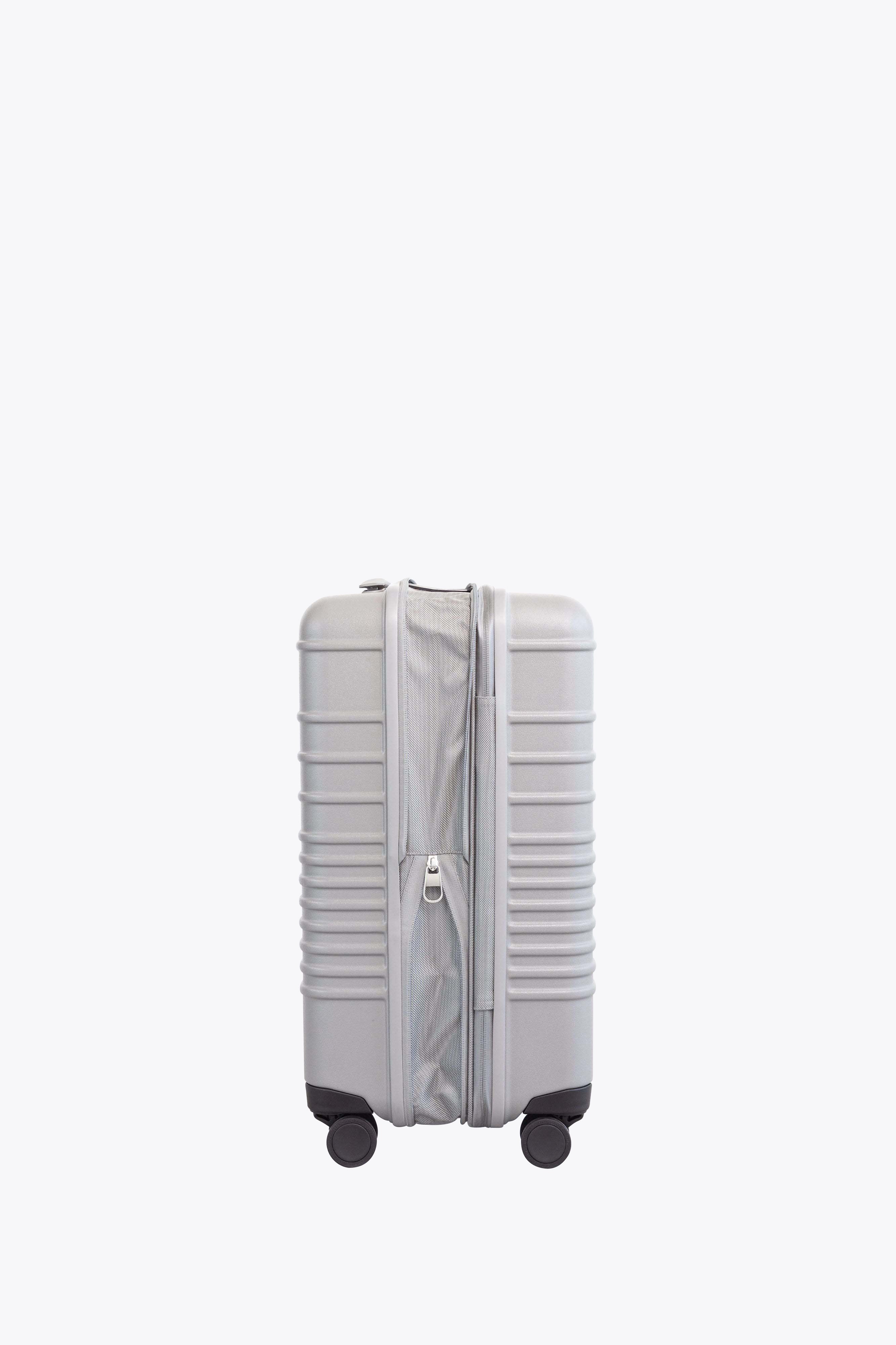 The Carry-On Roller in Grey