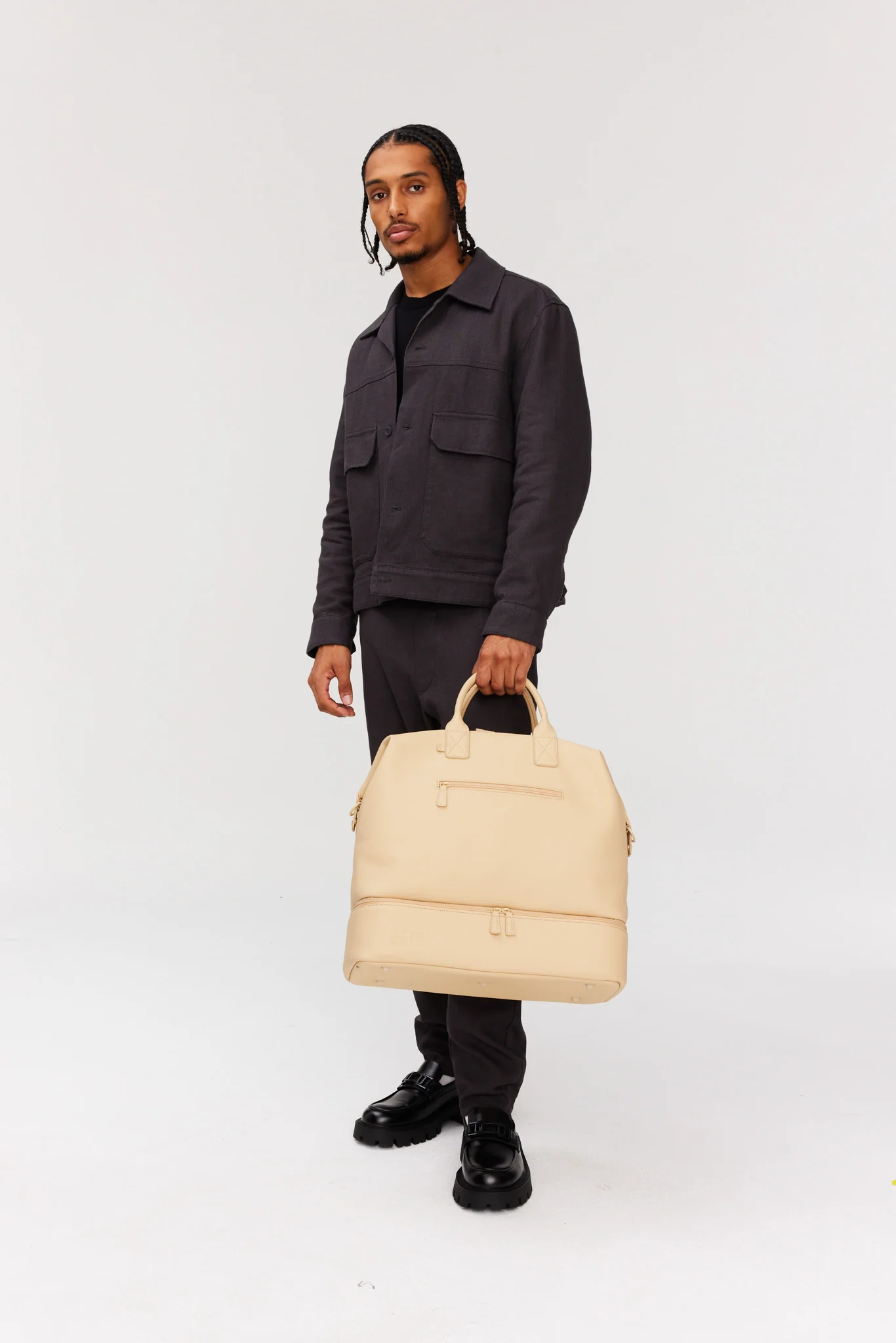 The Premium Weekender in Beige
