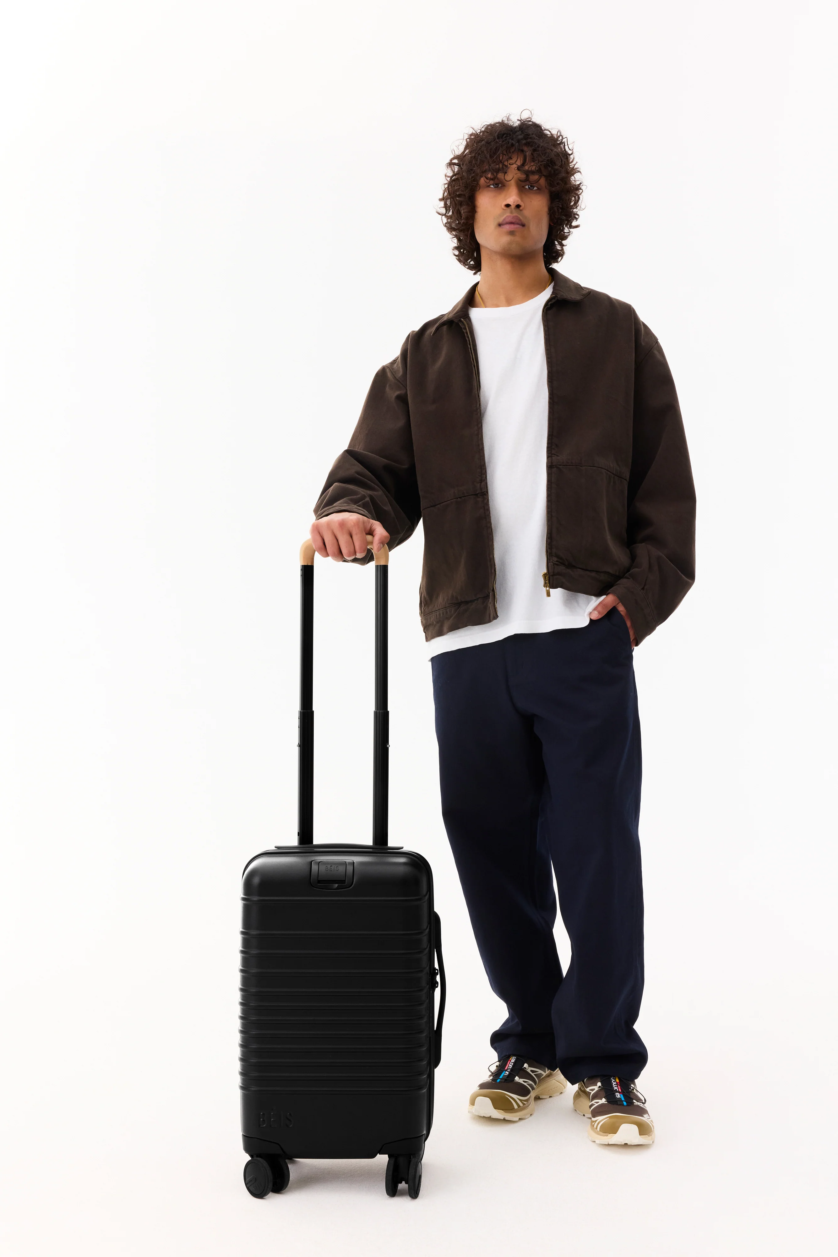 The Small Carry-On Roller in Black