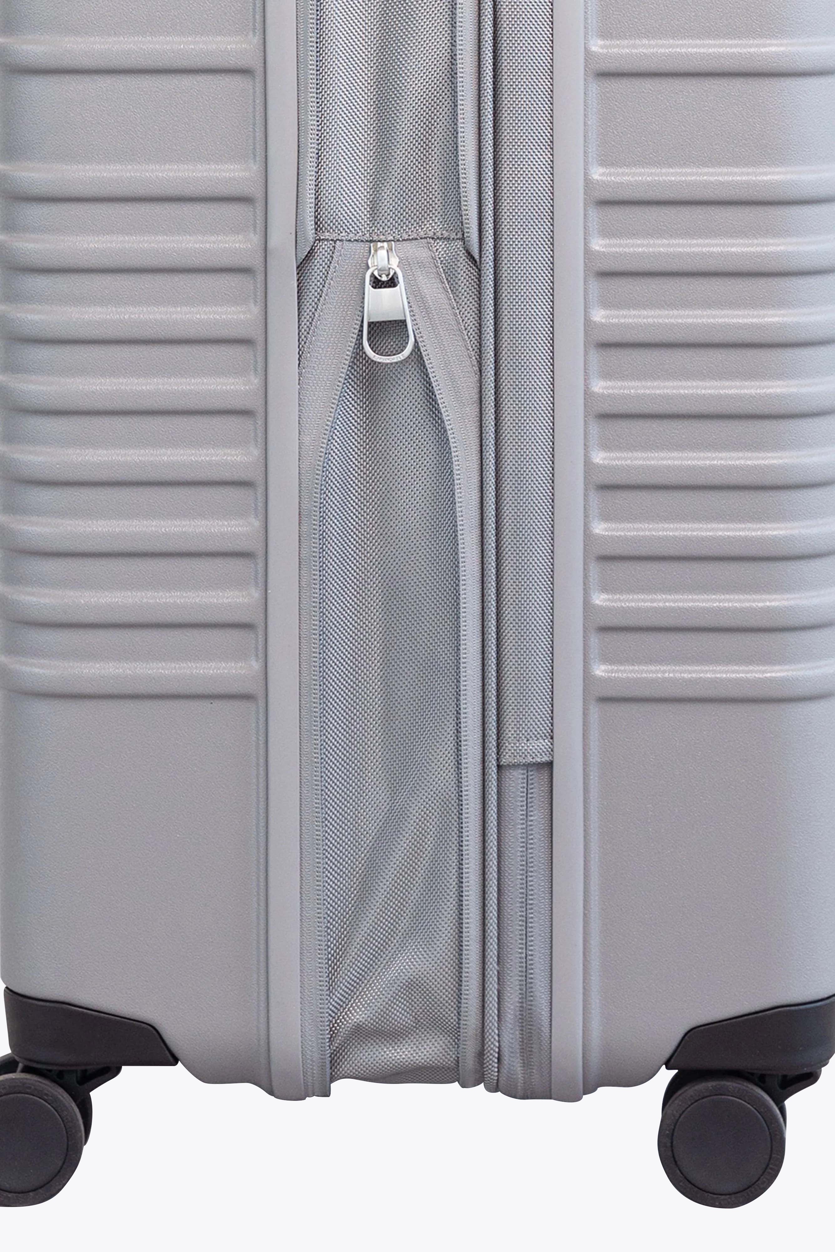 The Large Check-In Roller in Grey