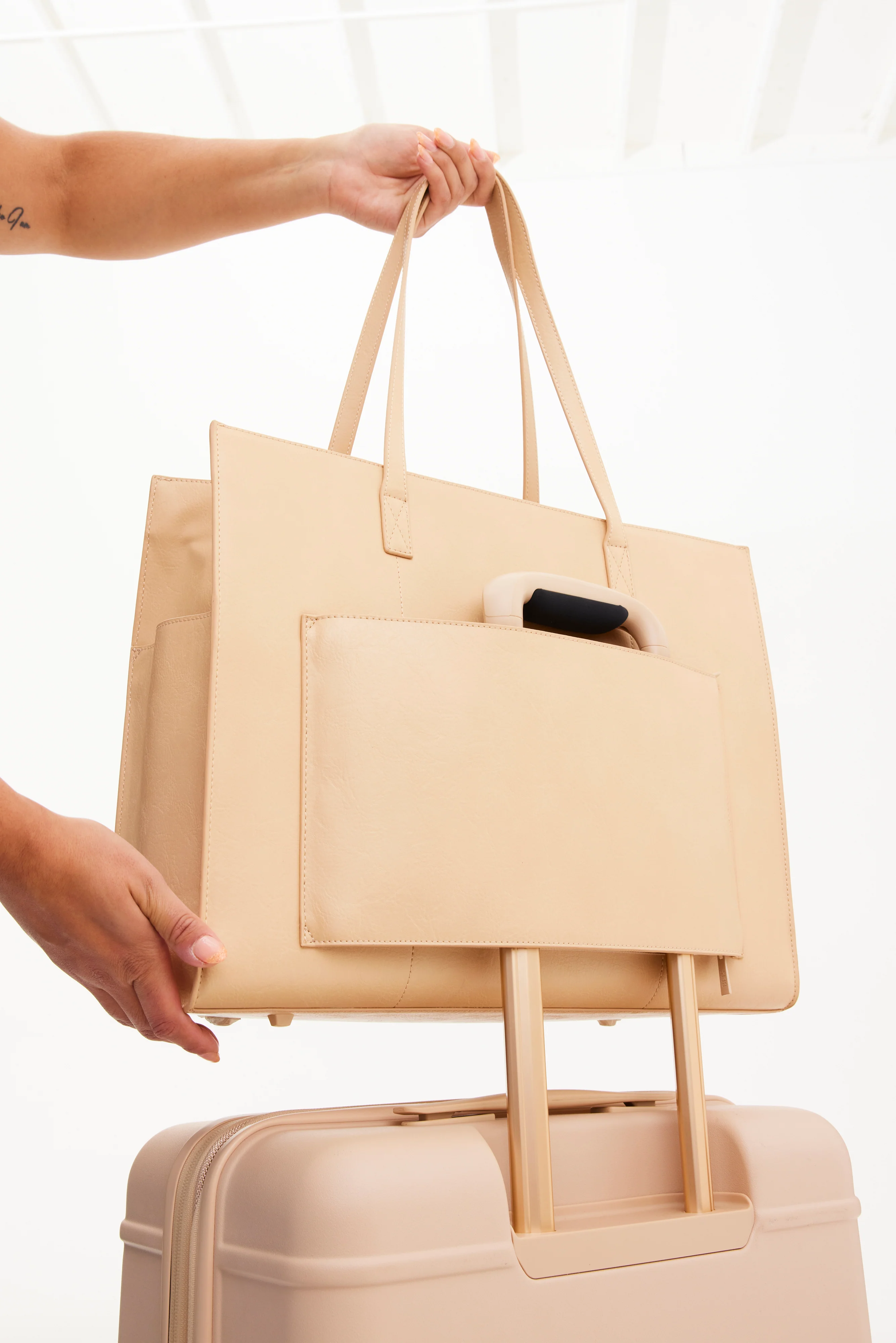 The Large Work Tote in Beige