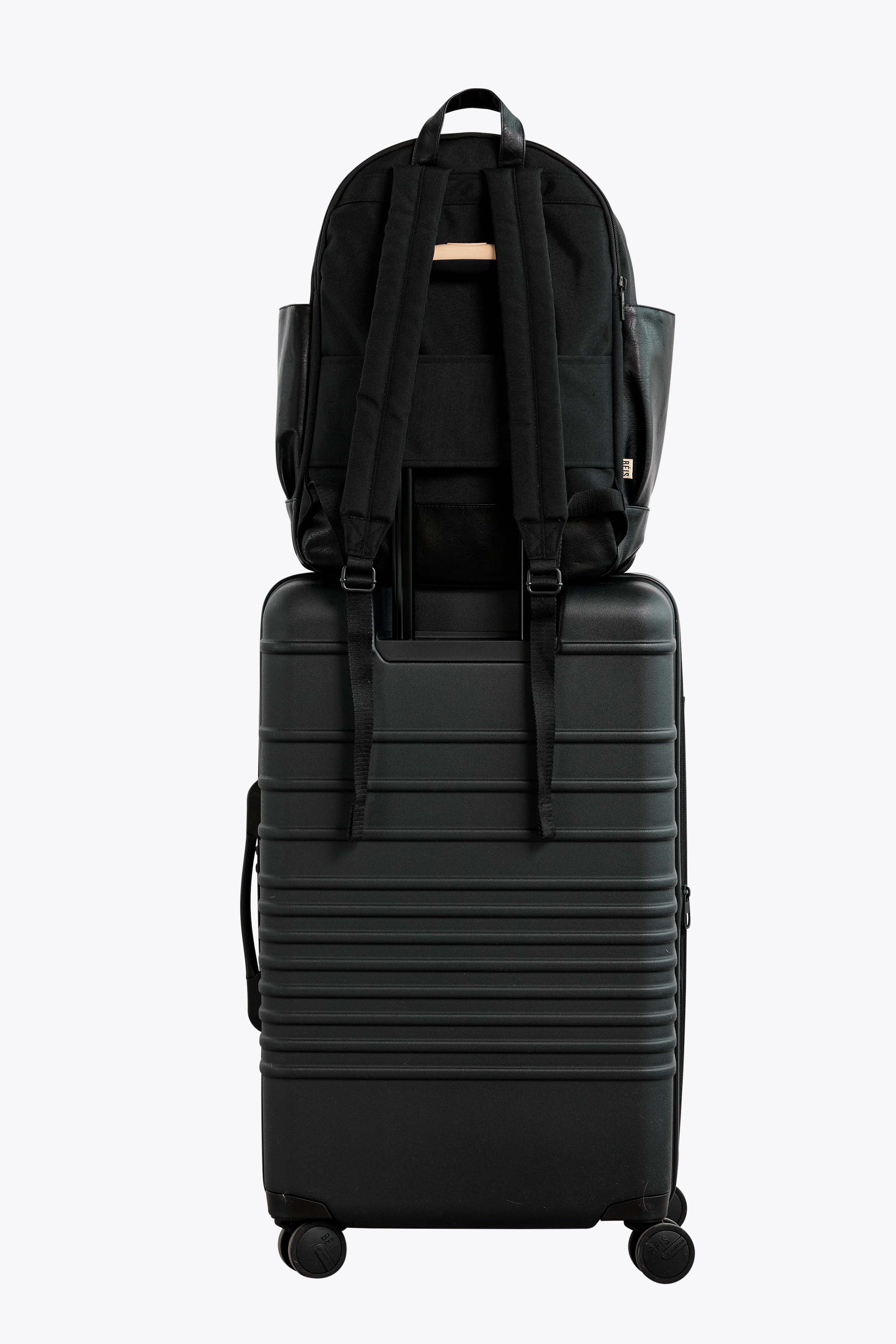 The Backpack in Black