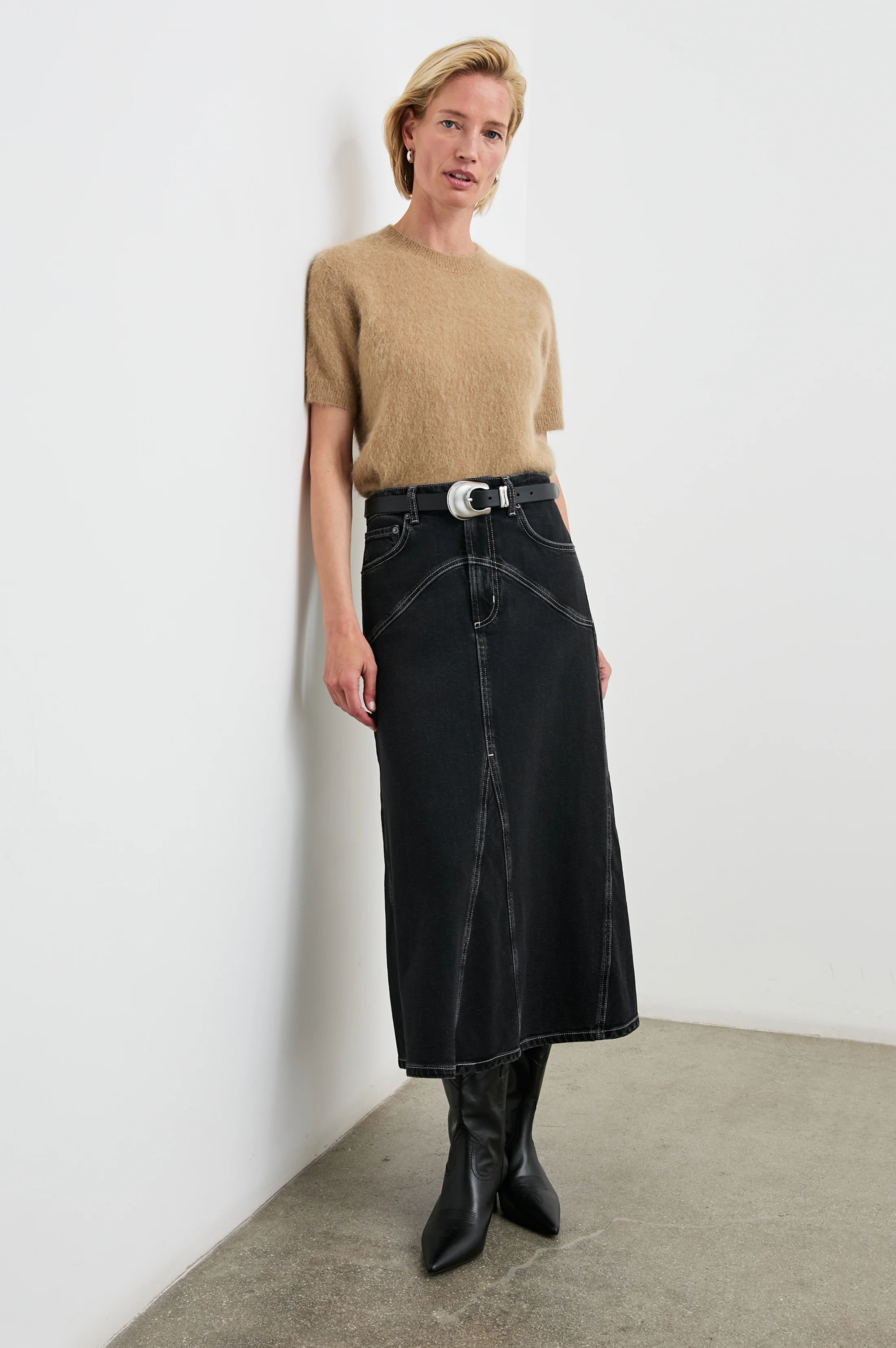 Del Rey Skirt - Black Sand