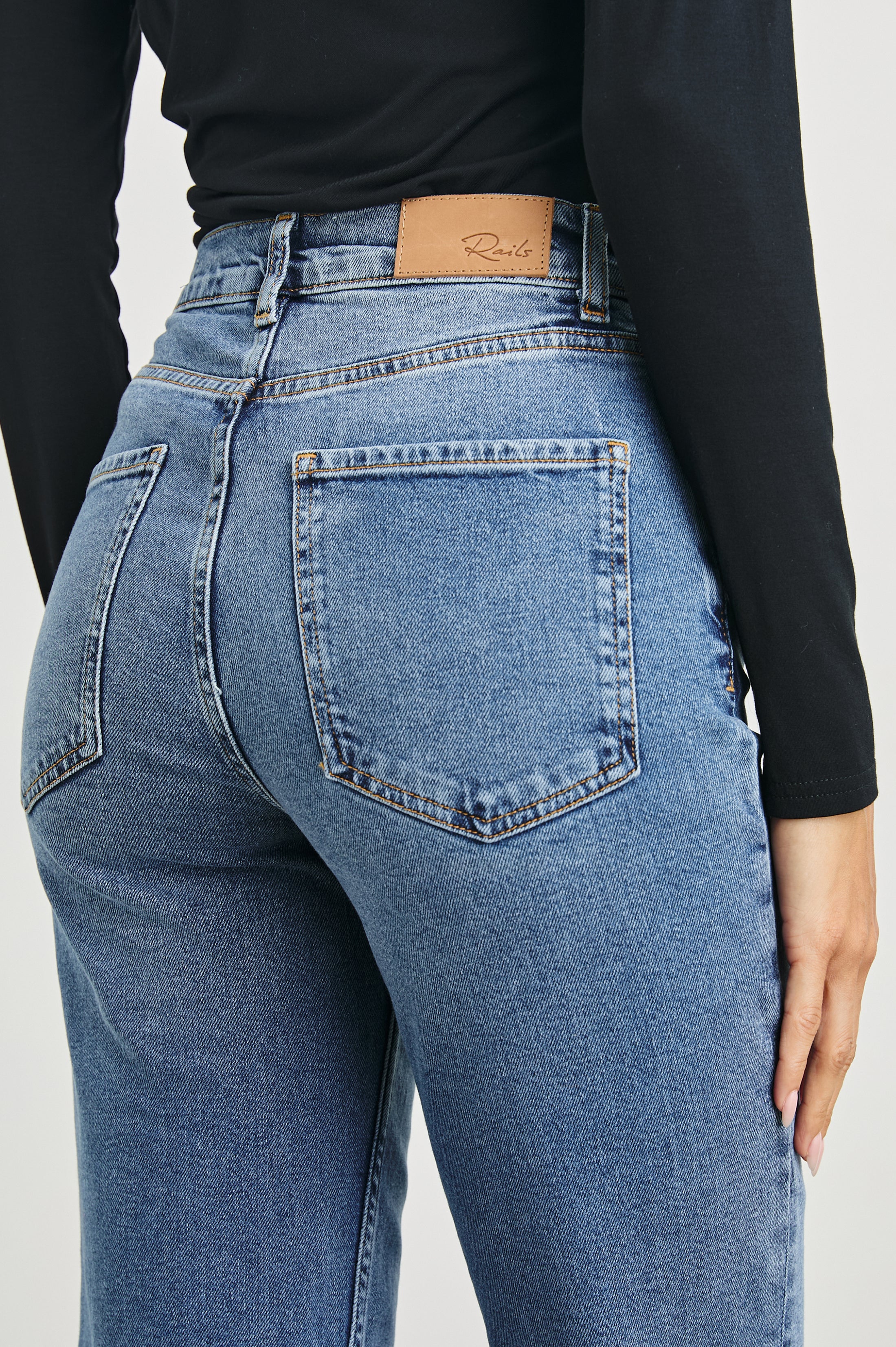 Topanga Crop Straight - Pure Indigo
