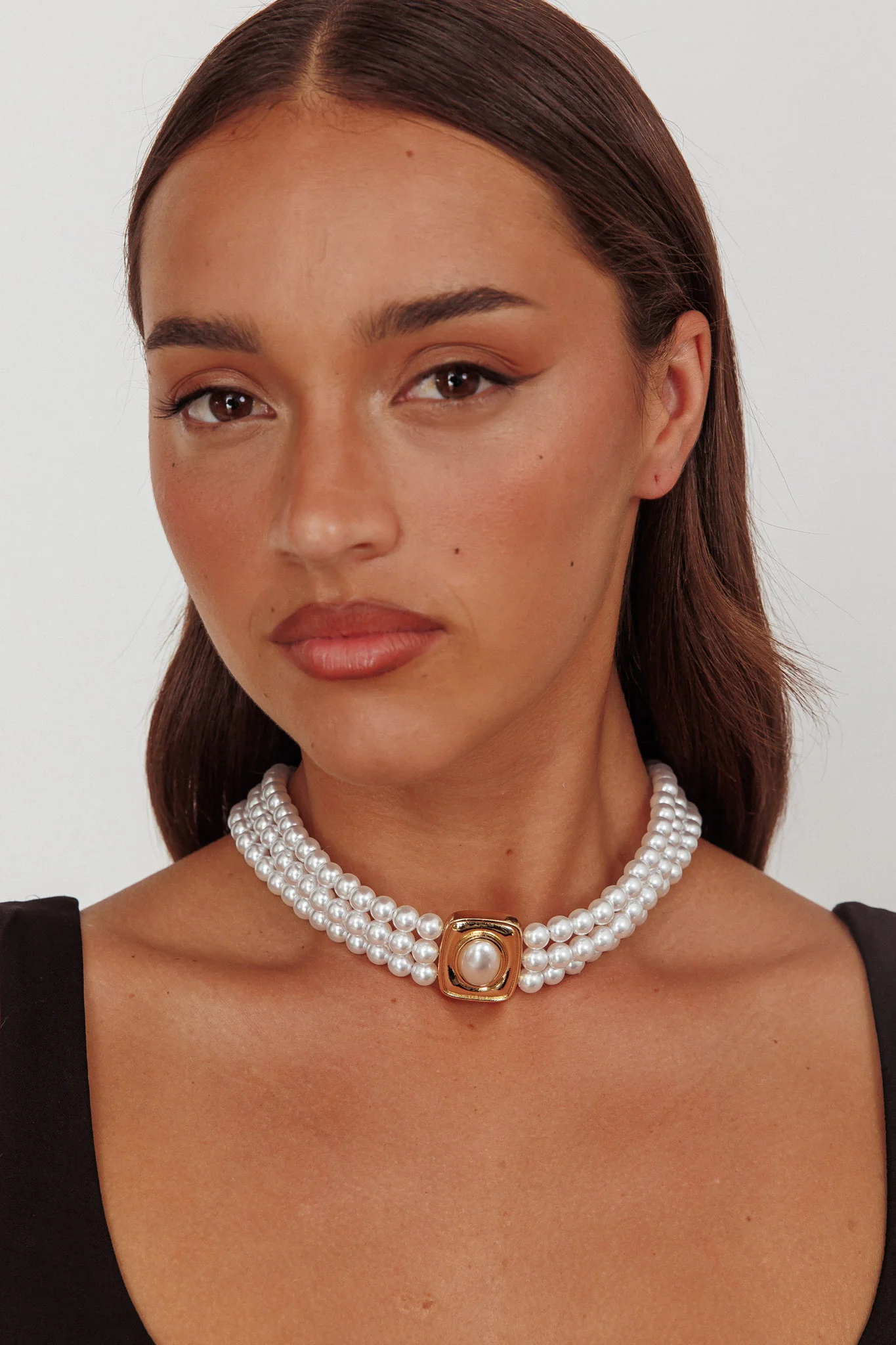 Tamra Squoval Pendant Necklace Gold Pearl