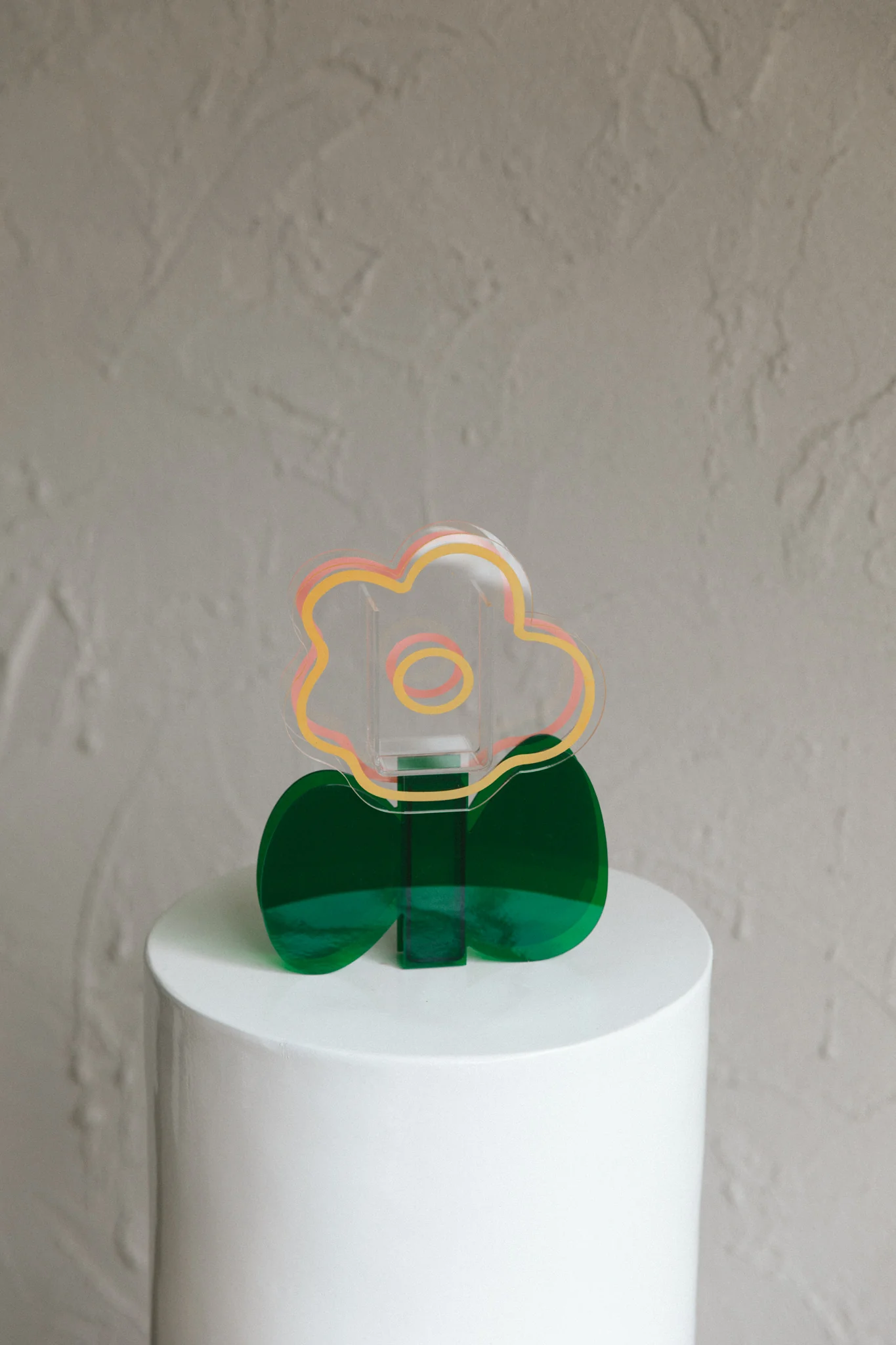 Anemone Eco-friendly Acrylic Vase Clear