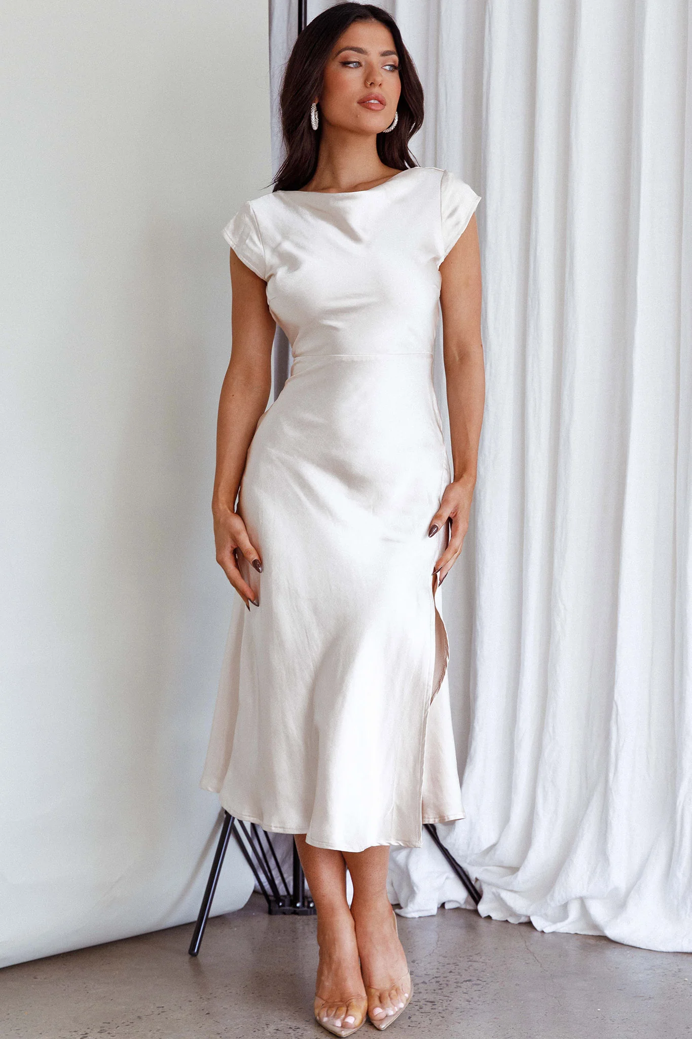 Lucinda Twist Back Midi Dress Champagne